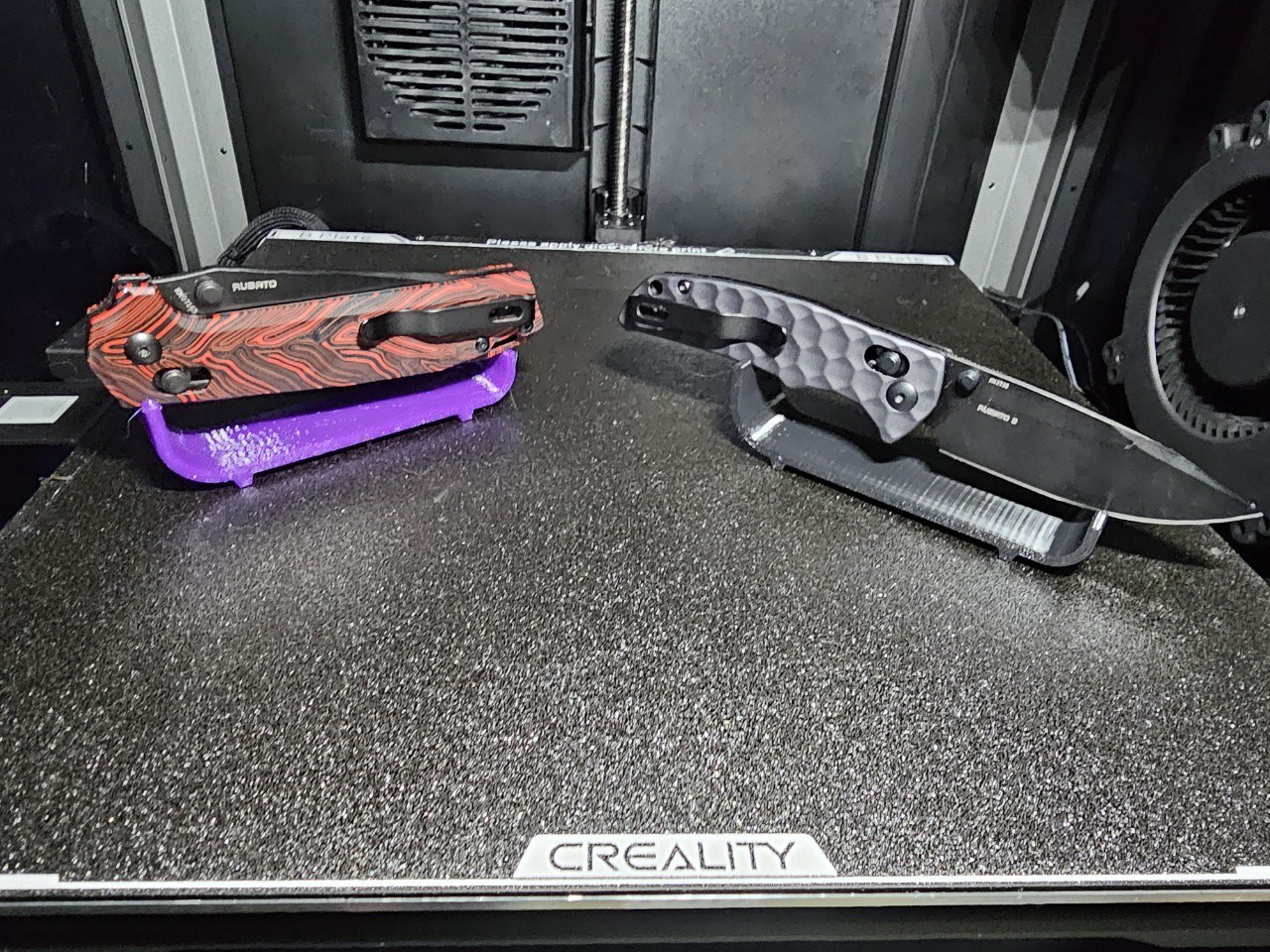 Pocket Knife Display Stand by Tristan Download free STL model