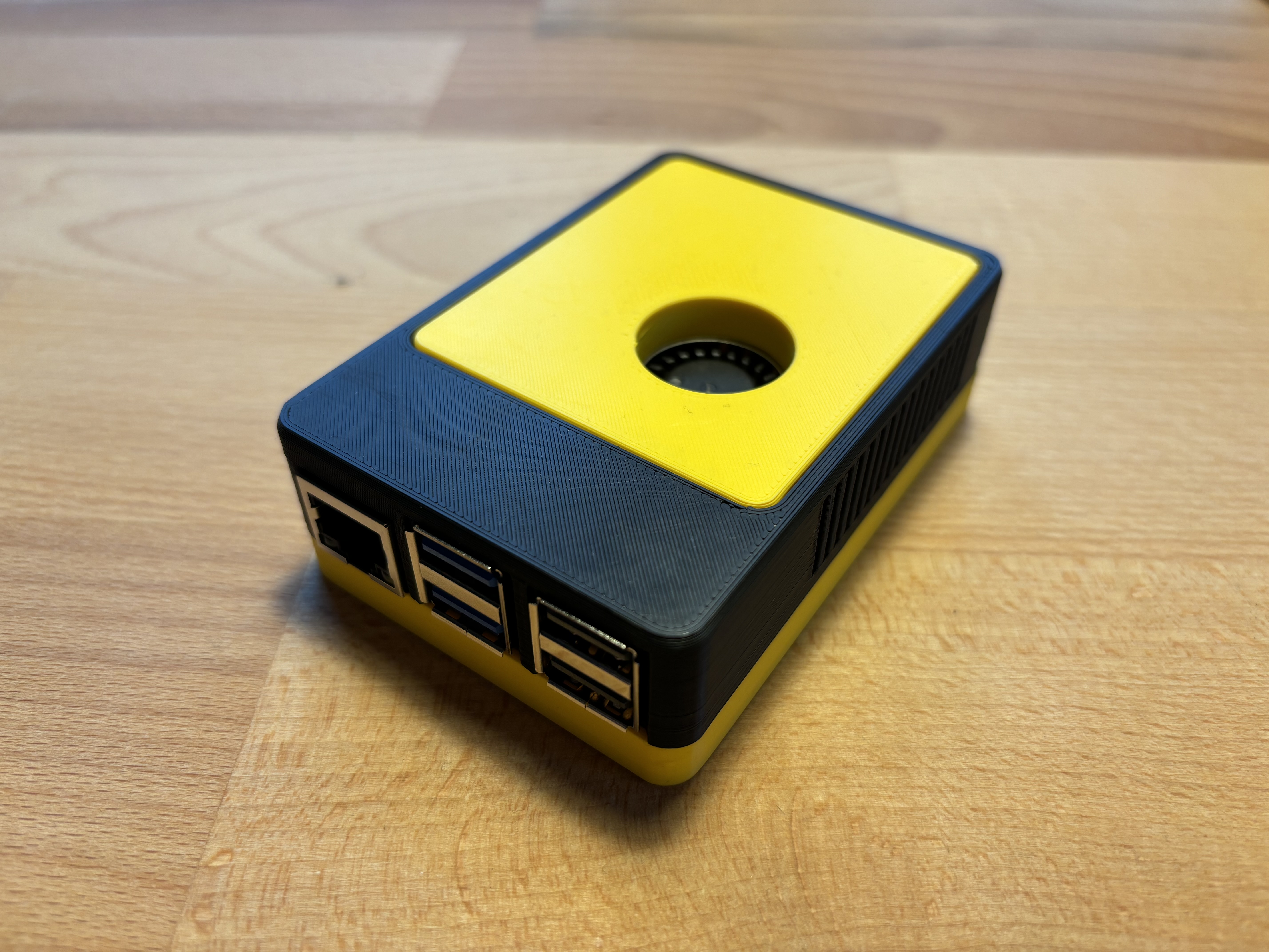 Miniatura 4 do modelo 3D Raspberry Pi 5 Case - Modular Snap Together