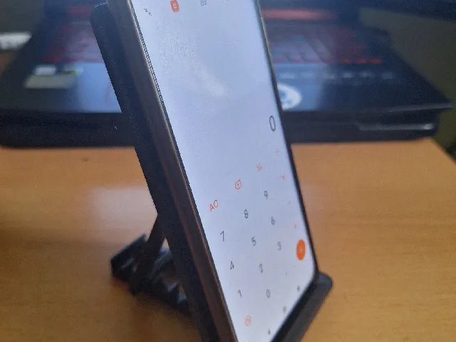 Phone stand