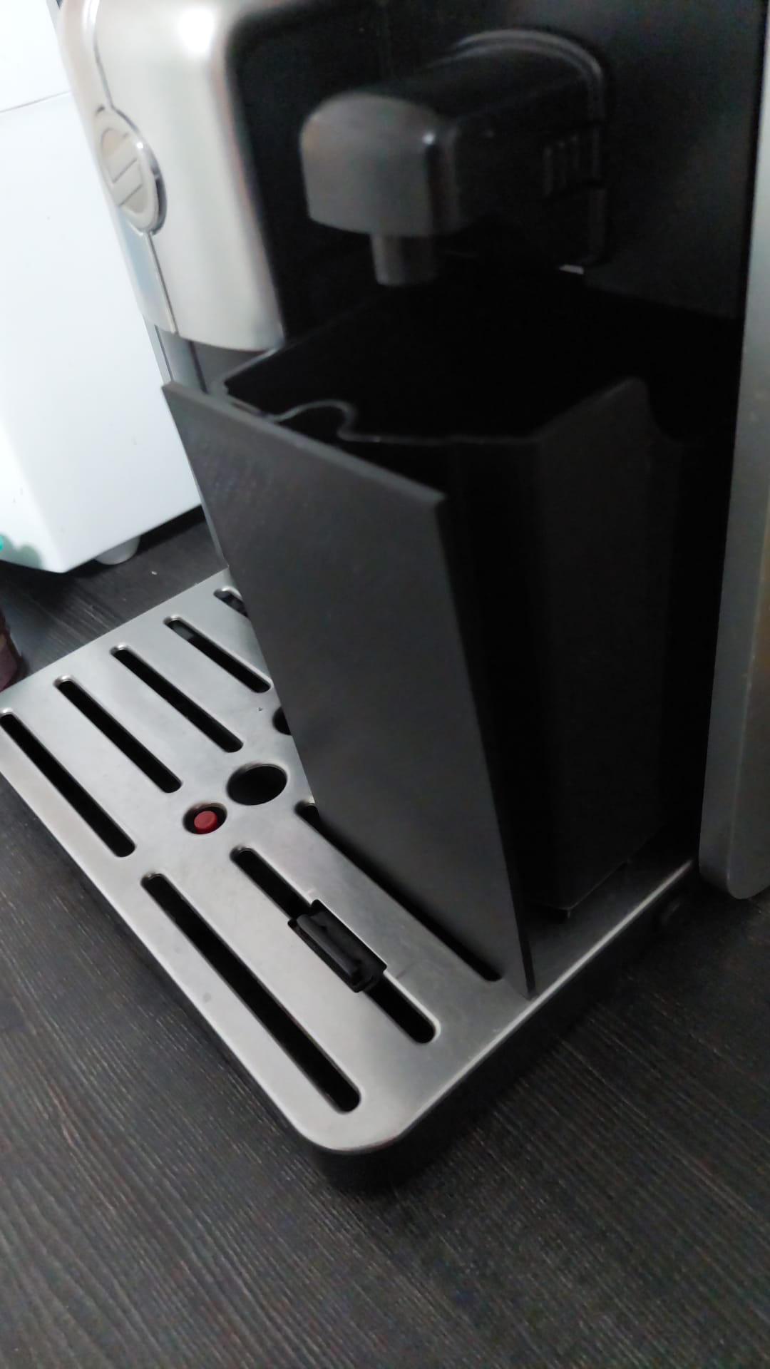 Saeco Moltio Coffee grounds cover by Schravinator Download free STL