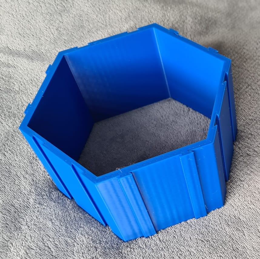 Miniatura 3 do modelo 3D Modular Hexagon Display / Shelf