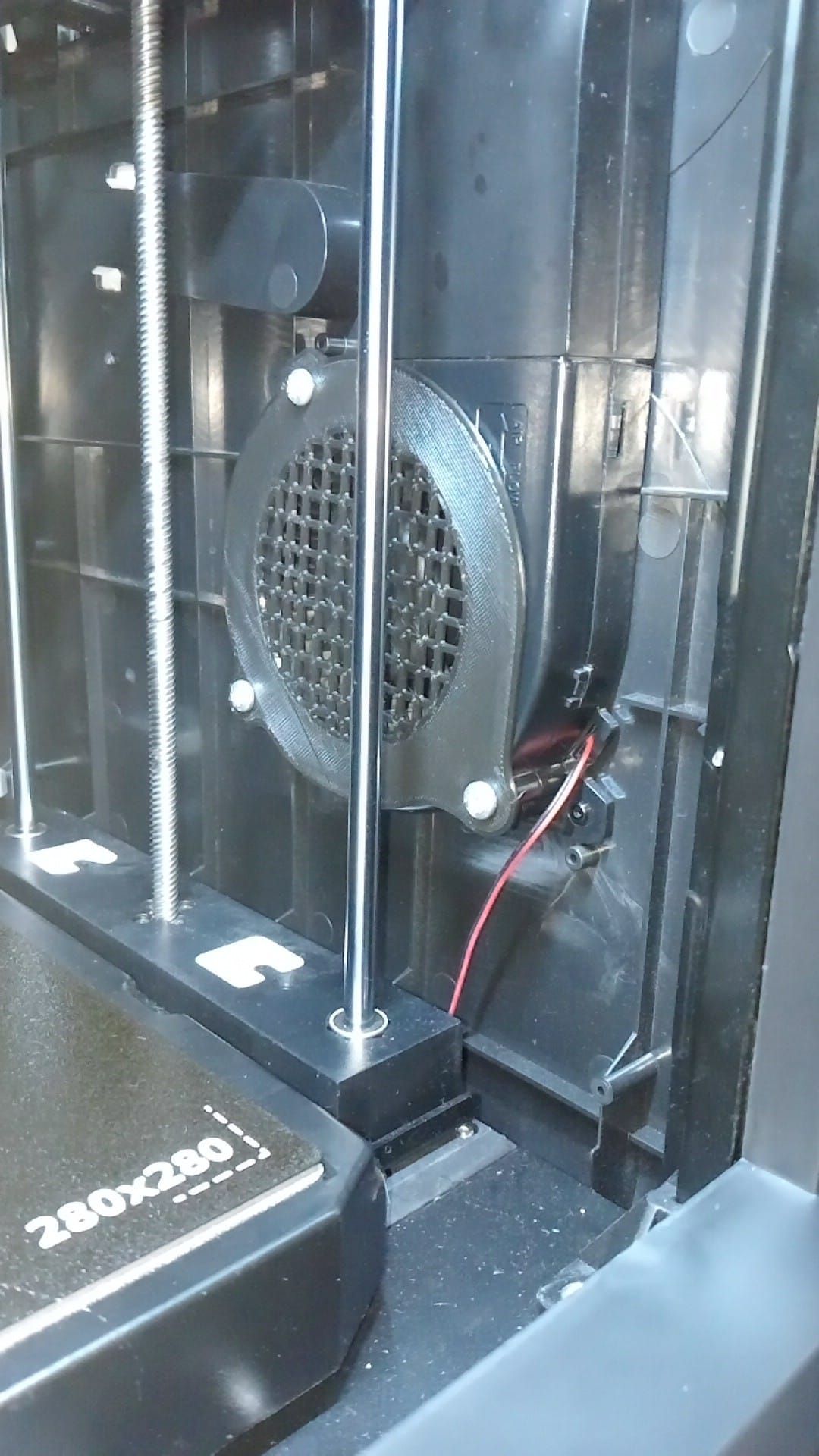 Qidi X Plus 3 Fan 2 Protection