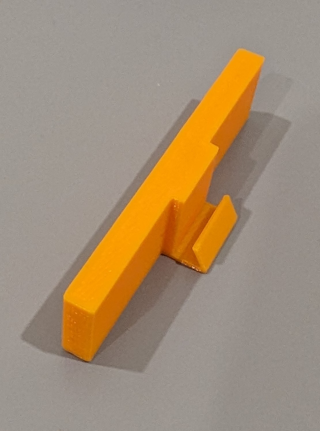 Haxagonal Medal Holder Accent Clip 3D model thumbnail