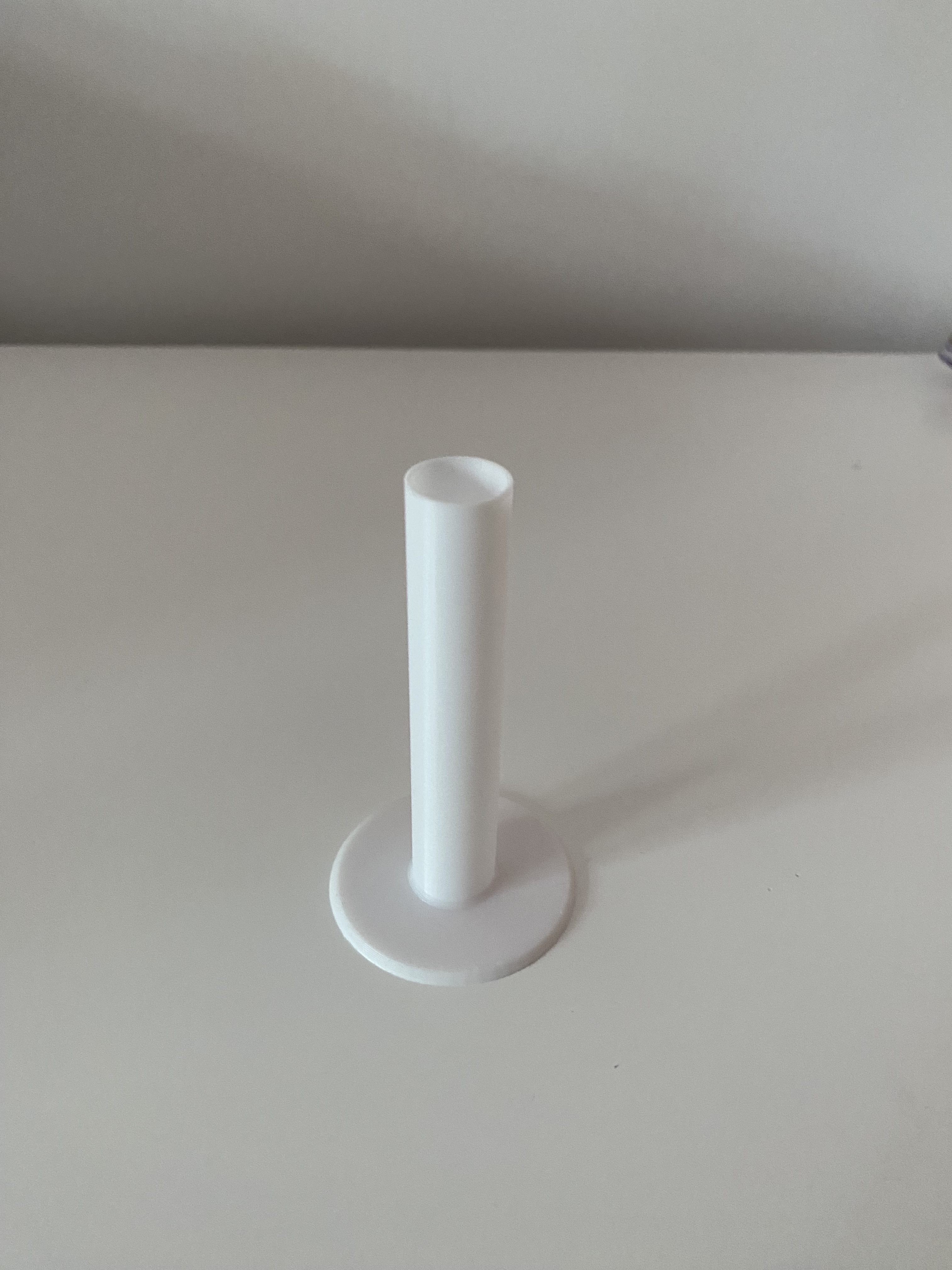 Miniatura 2 do modelo 3D simple single pen holder