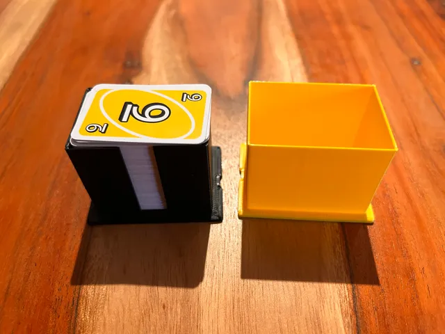 Mini Uno Card Holder