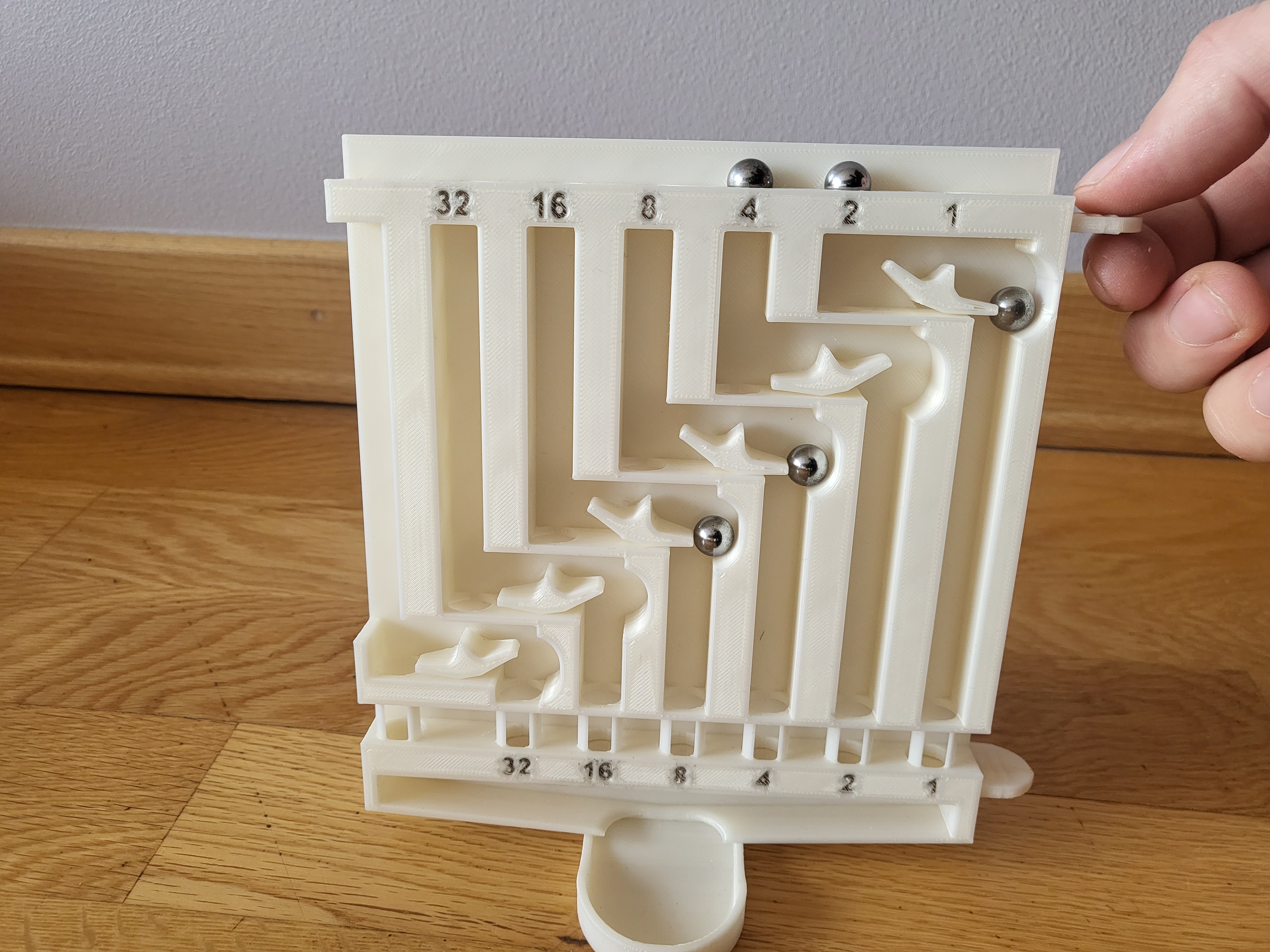 Ball adding machine / Calculator (print in place, no supports) V1.0
