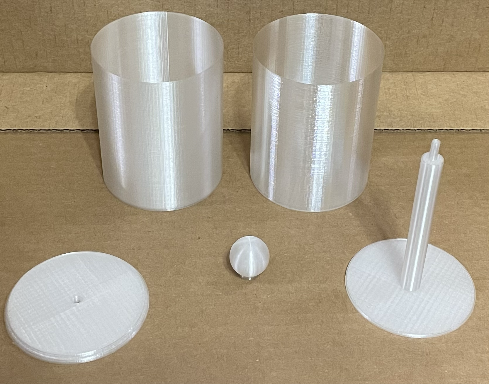 Miniatura 2 do modelo 3D Q-tip/Toothpick Container/Dispenser