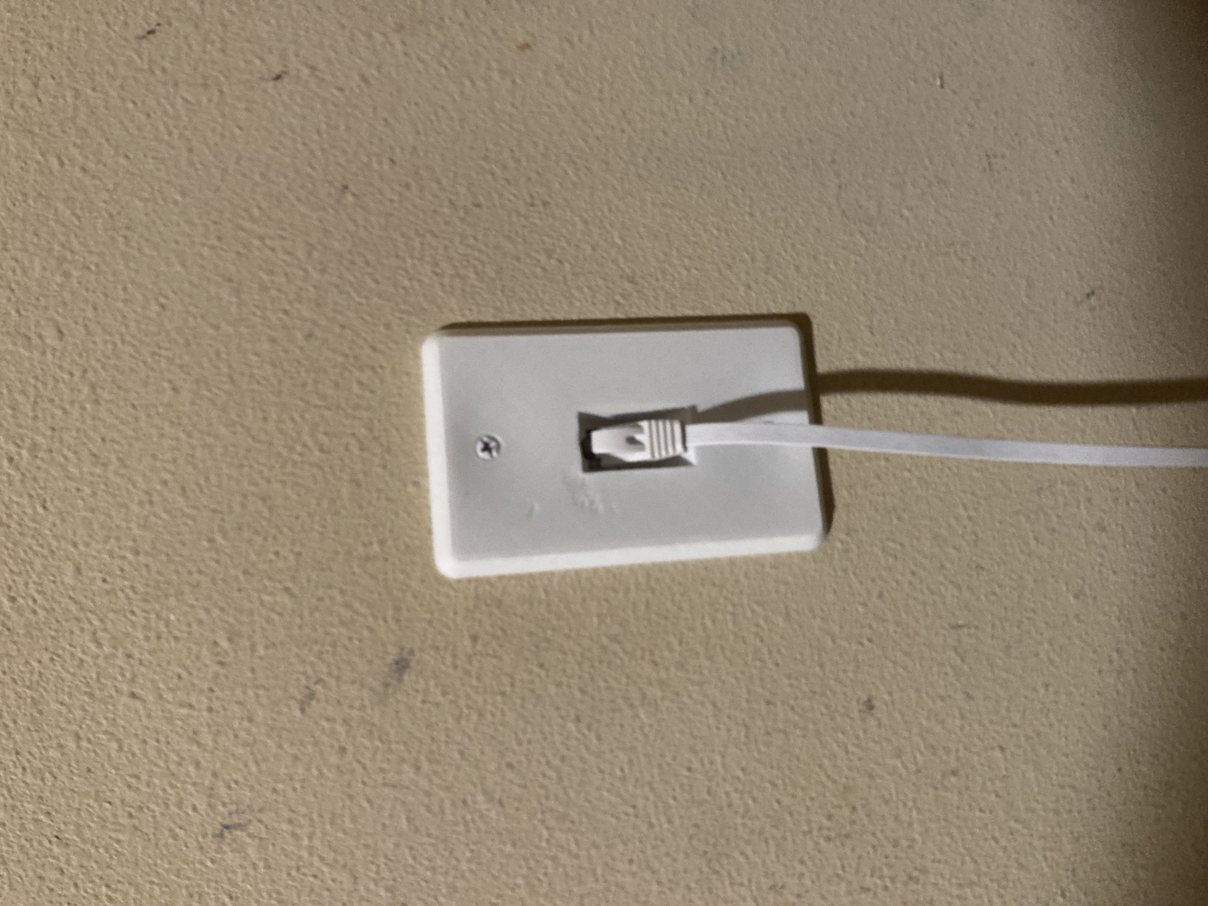 Angled keystone plate
