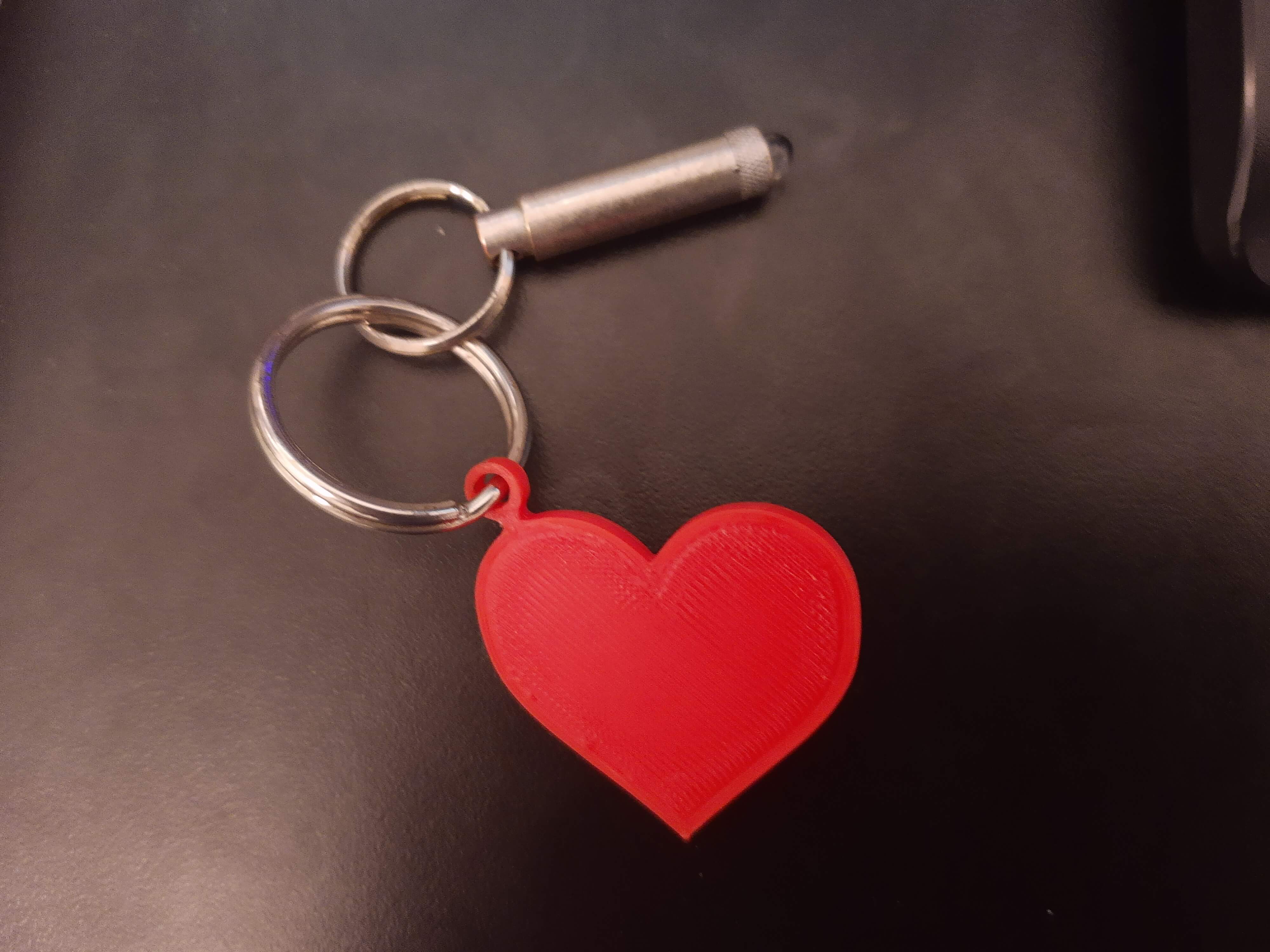 Heart Keyring/Keychain Customizable (names, family, etc) by rahosg