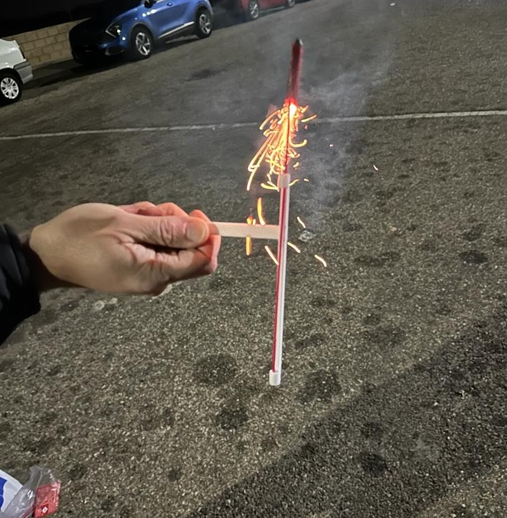 Simplest firework rocket launcher holder - Lanzadera cohetes by Antoine ...