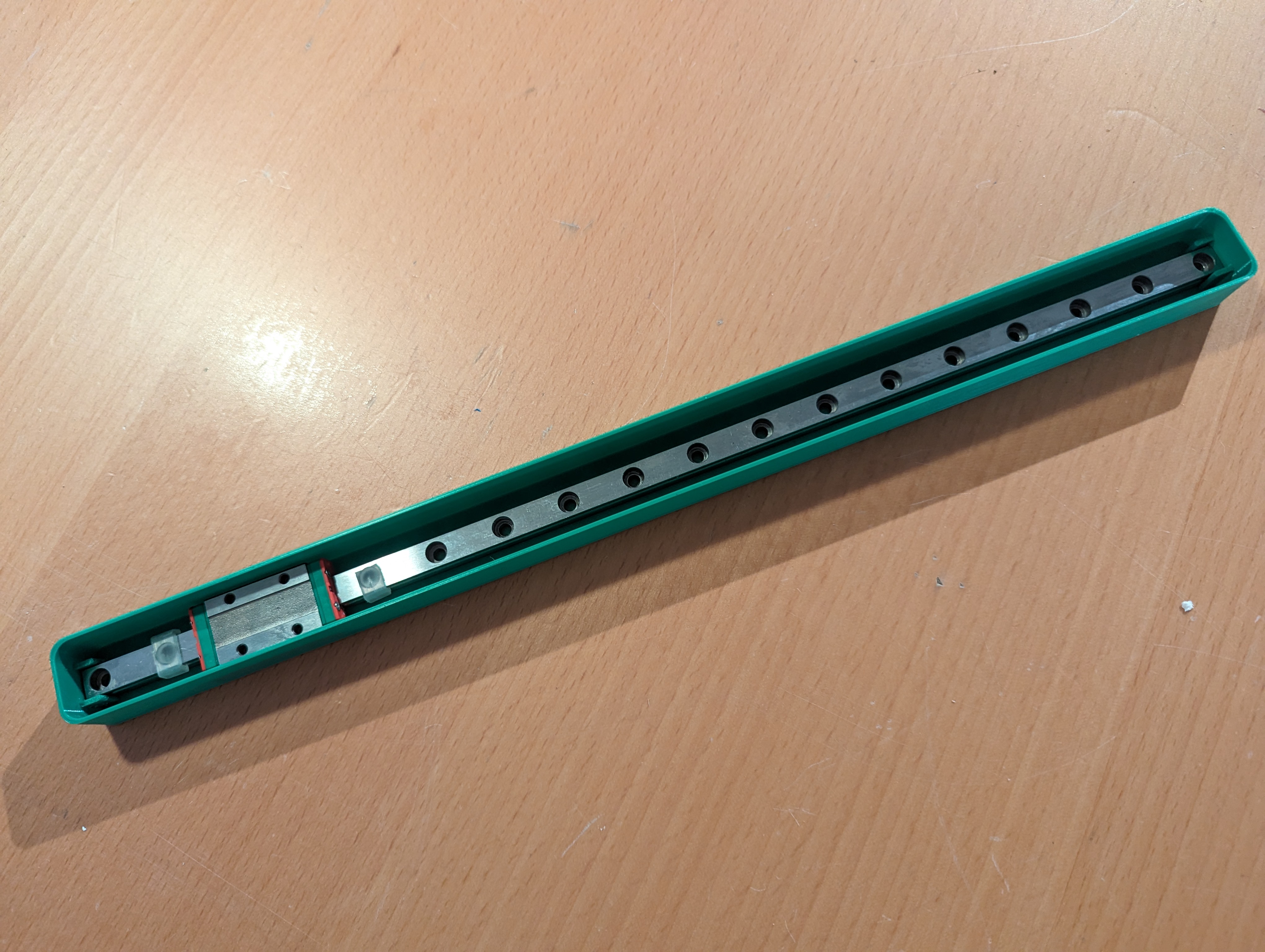 MGN9 Linear rail Bath