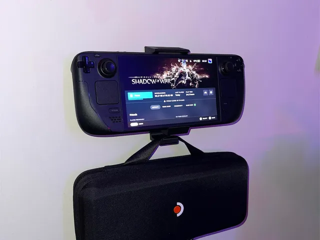 Steam deck wall mount with hook and vent holes