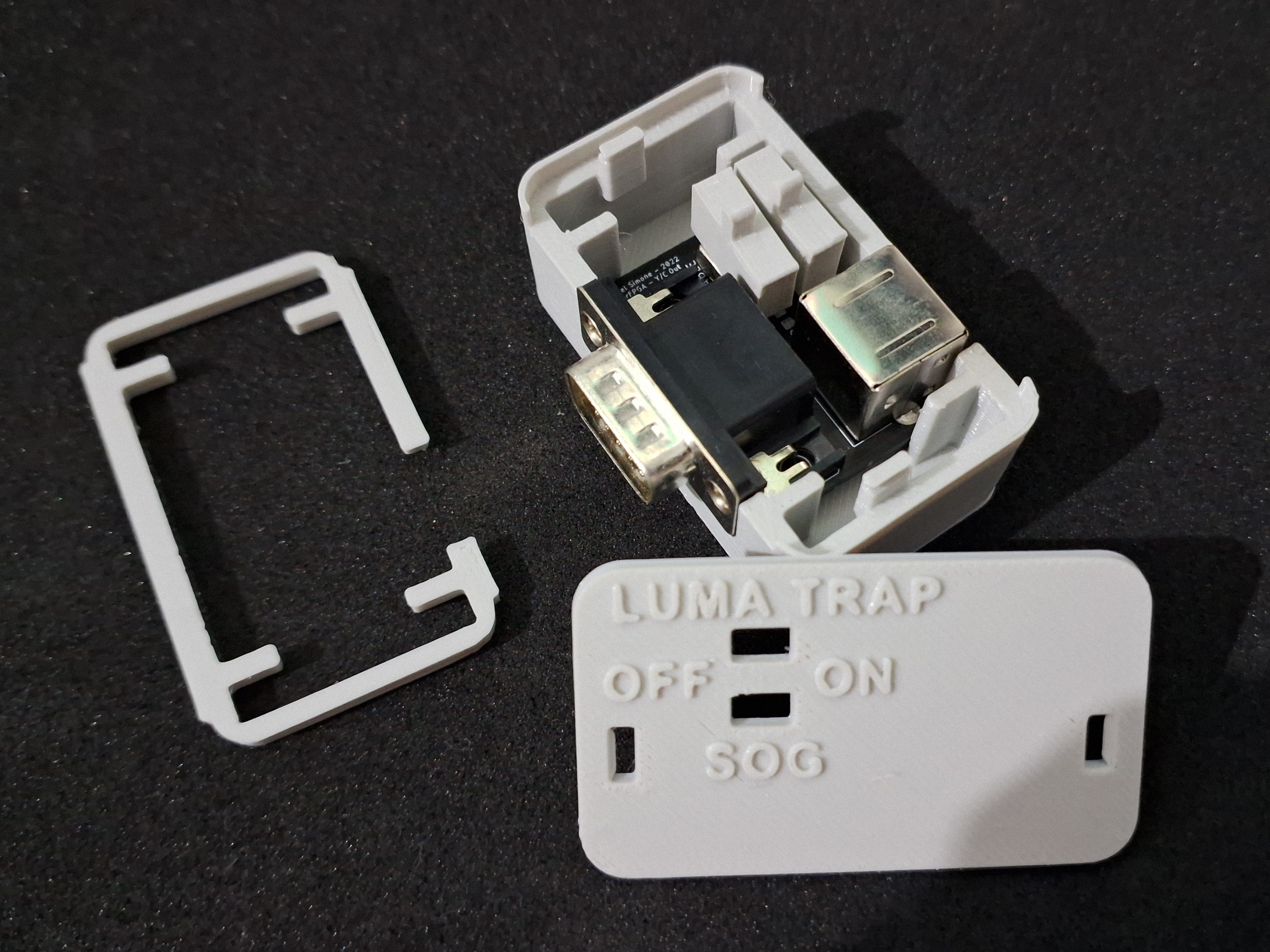 Case for the passive Y/C adapter by Ultimatemister for the Mister FPGA
