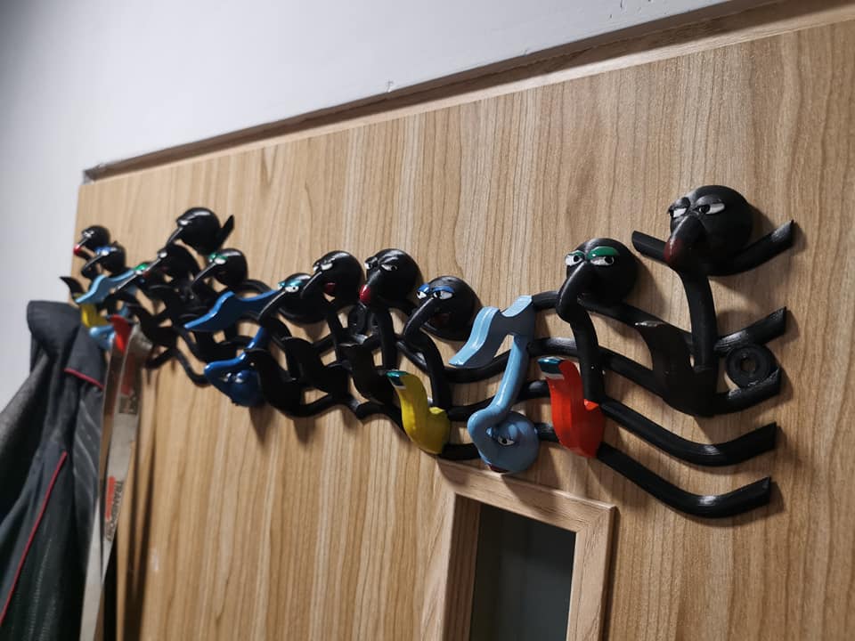 Notes, wall hanger.