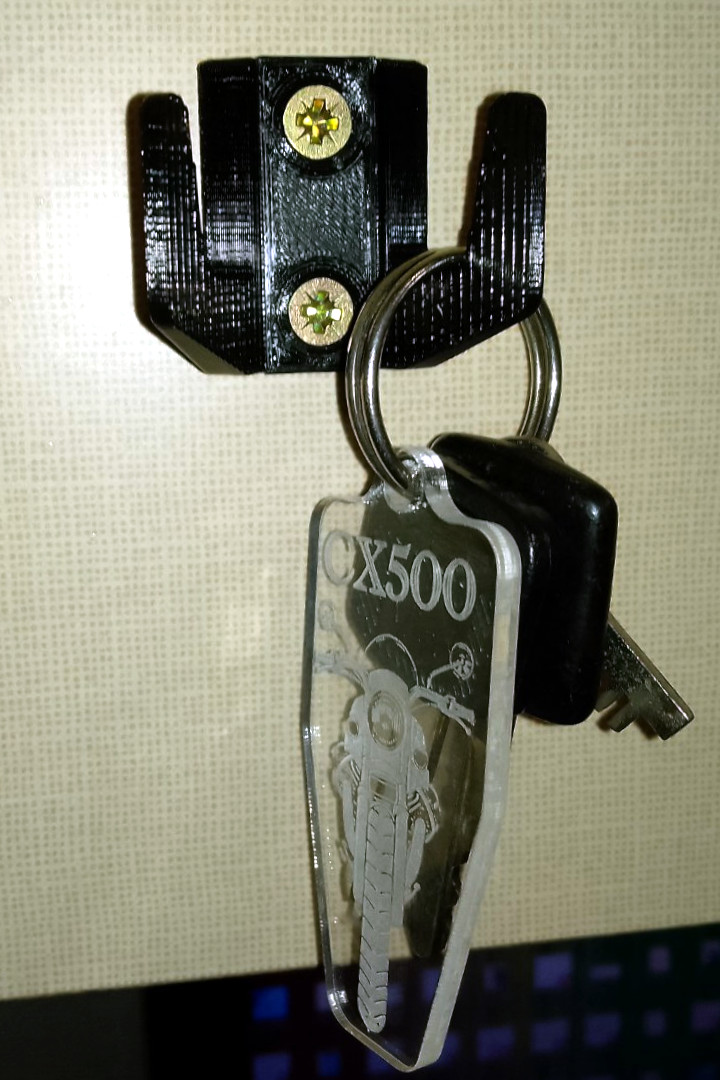Double hook for keys