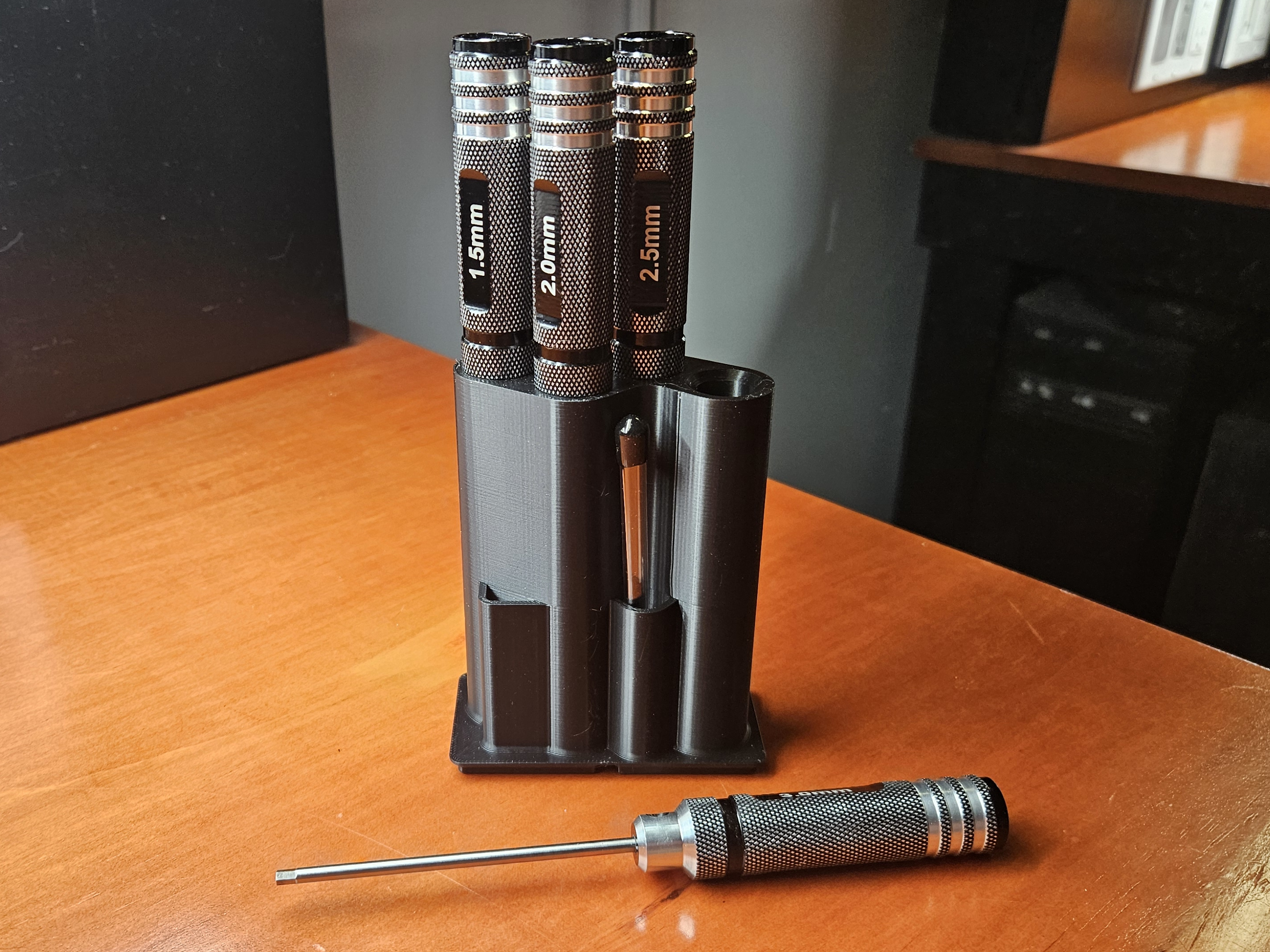Gridfinity Hex Screwdriver holder (with embedded magnets)
