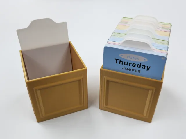 Flash Card Boxes and Dividers