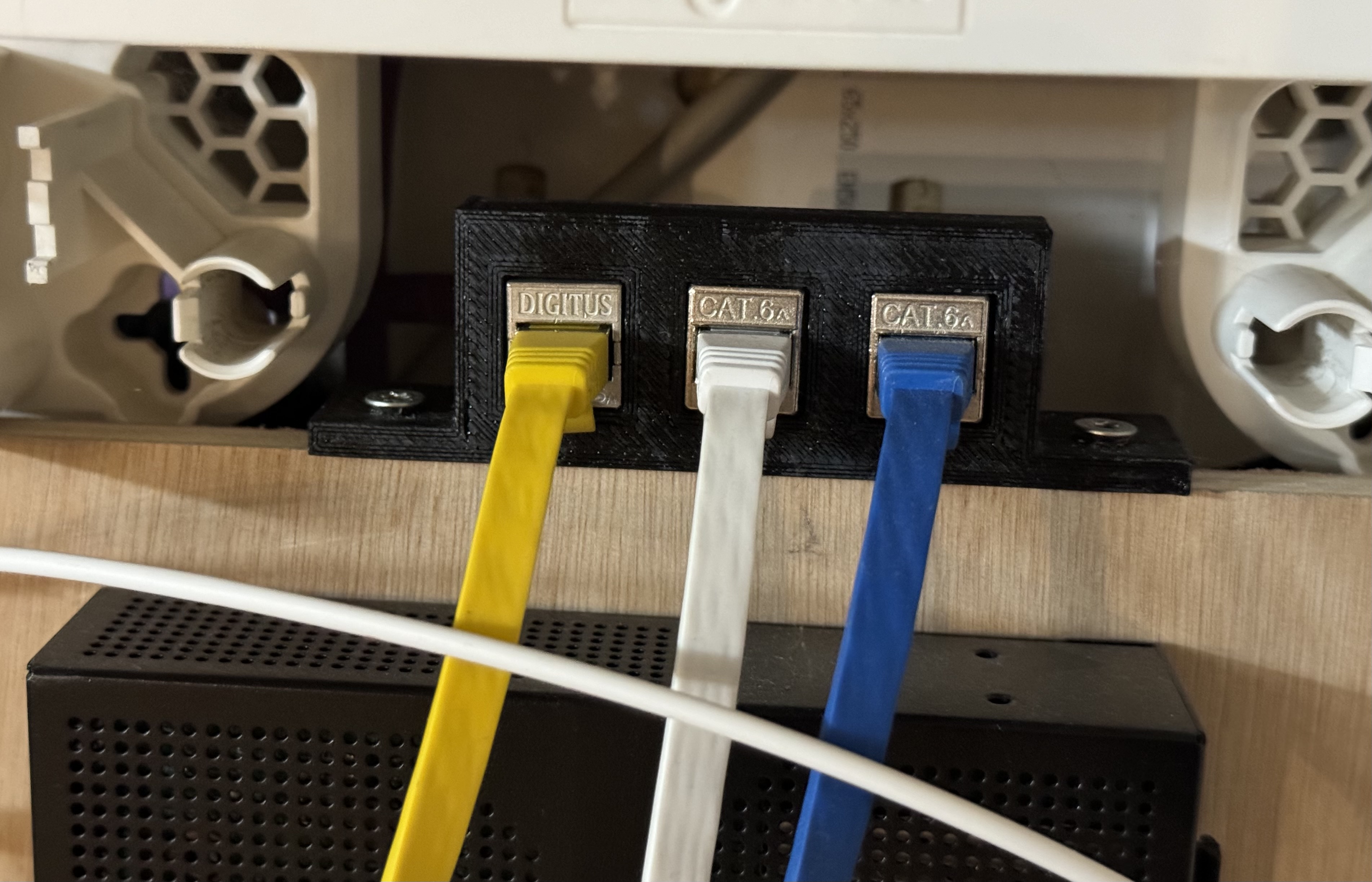 Parametric Keystone Panel (RJ45) by bosr Download free STL model