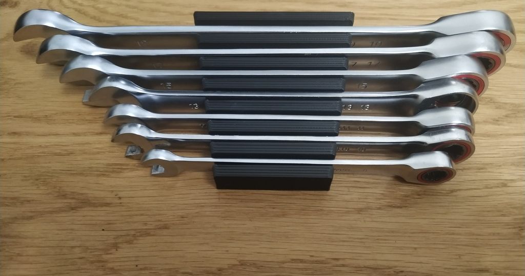 Wrench organizer (1917151311108) by EA2W Download free STL