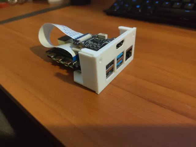 PIKVM Pi 4 Tray