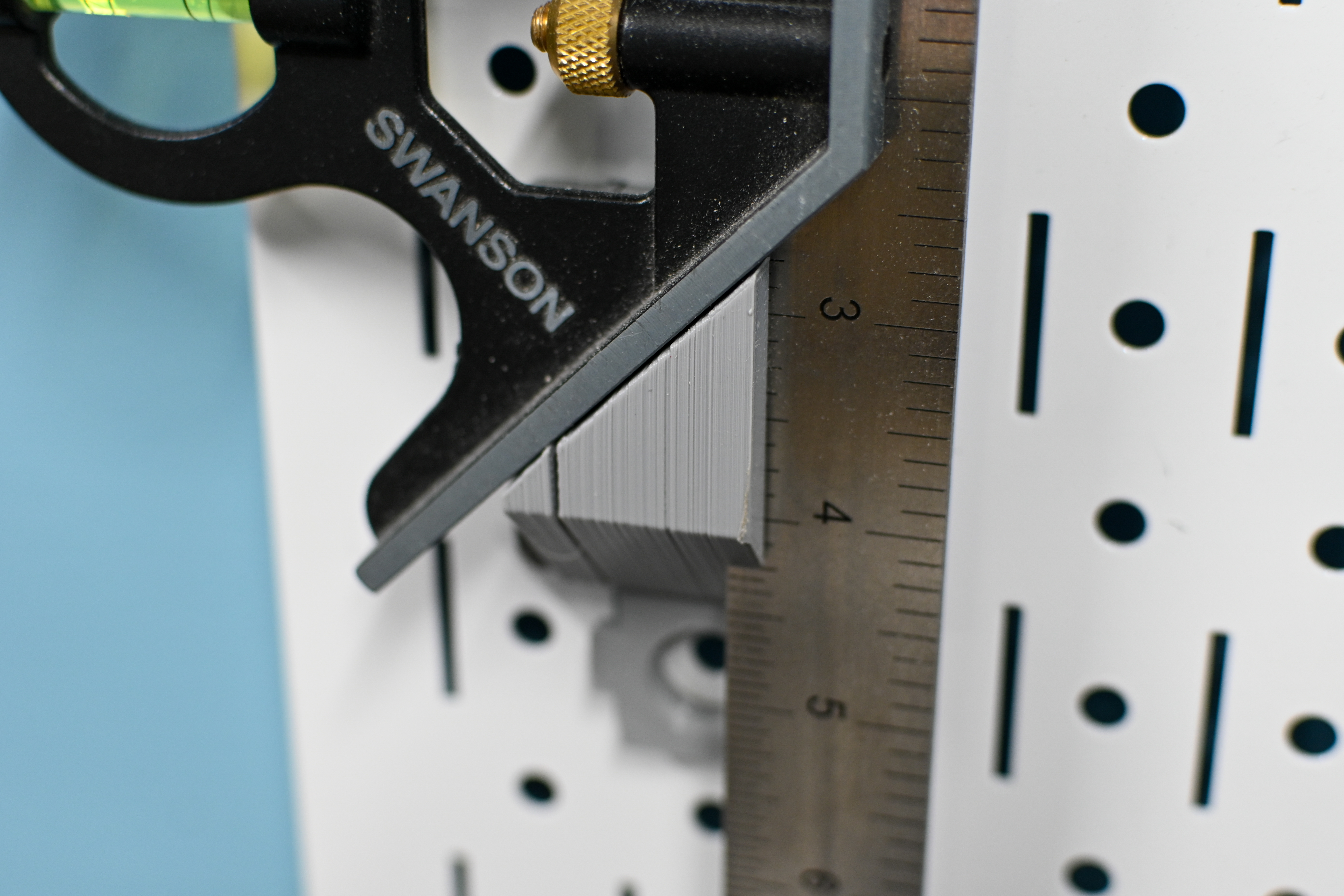 Miniatura 3 do modelo 3D Square Mounts for Wall Control