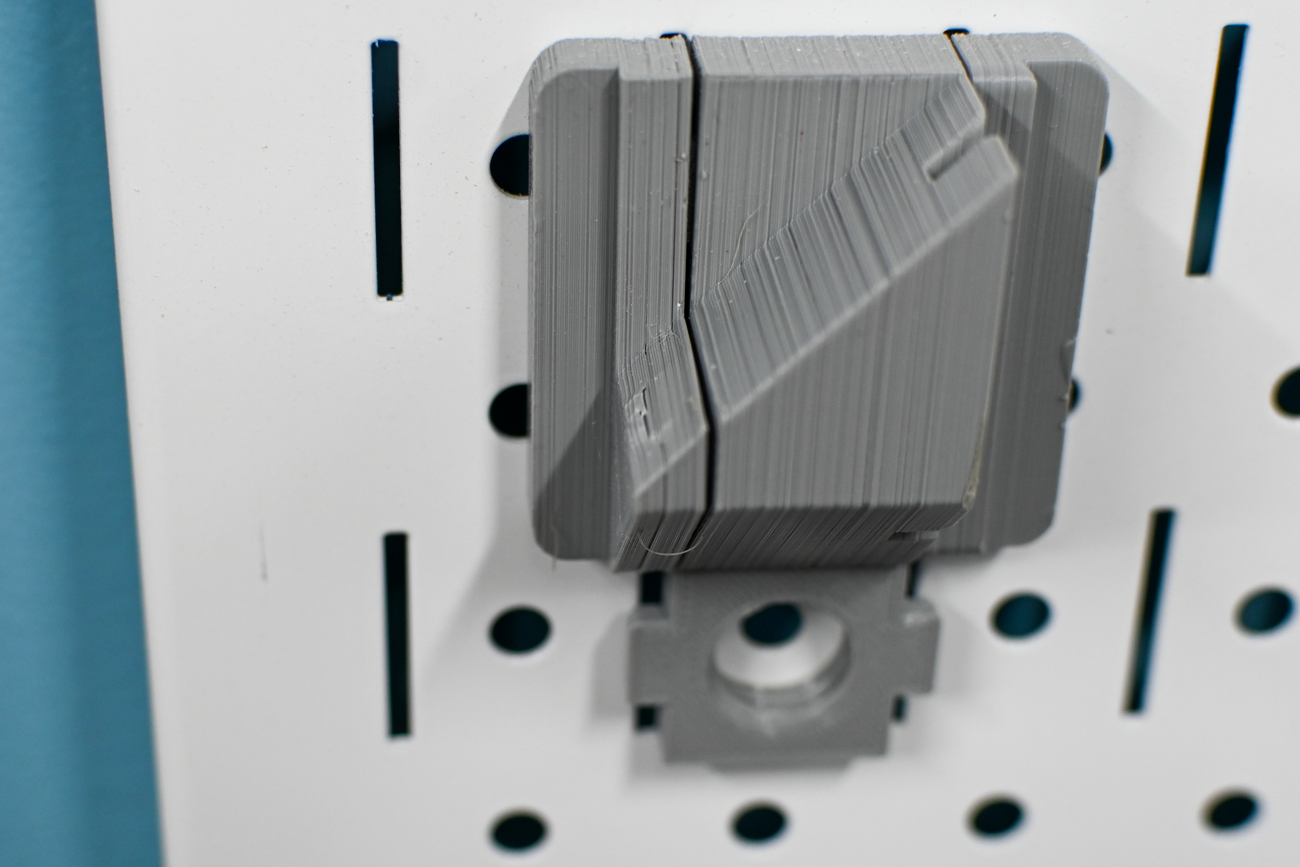 Miniatura 4 do modelo 3D Square Mounts for Wall Control
