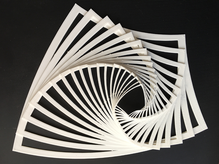 Fibonacci Frames Puzzle