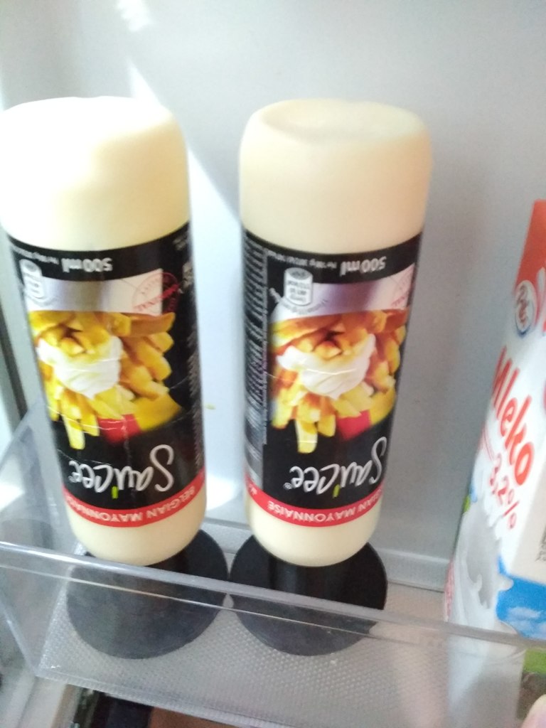 Stand for Belgian Mayonnaise Sau'cee 500 ml Action