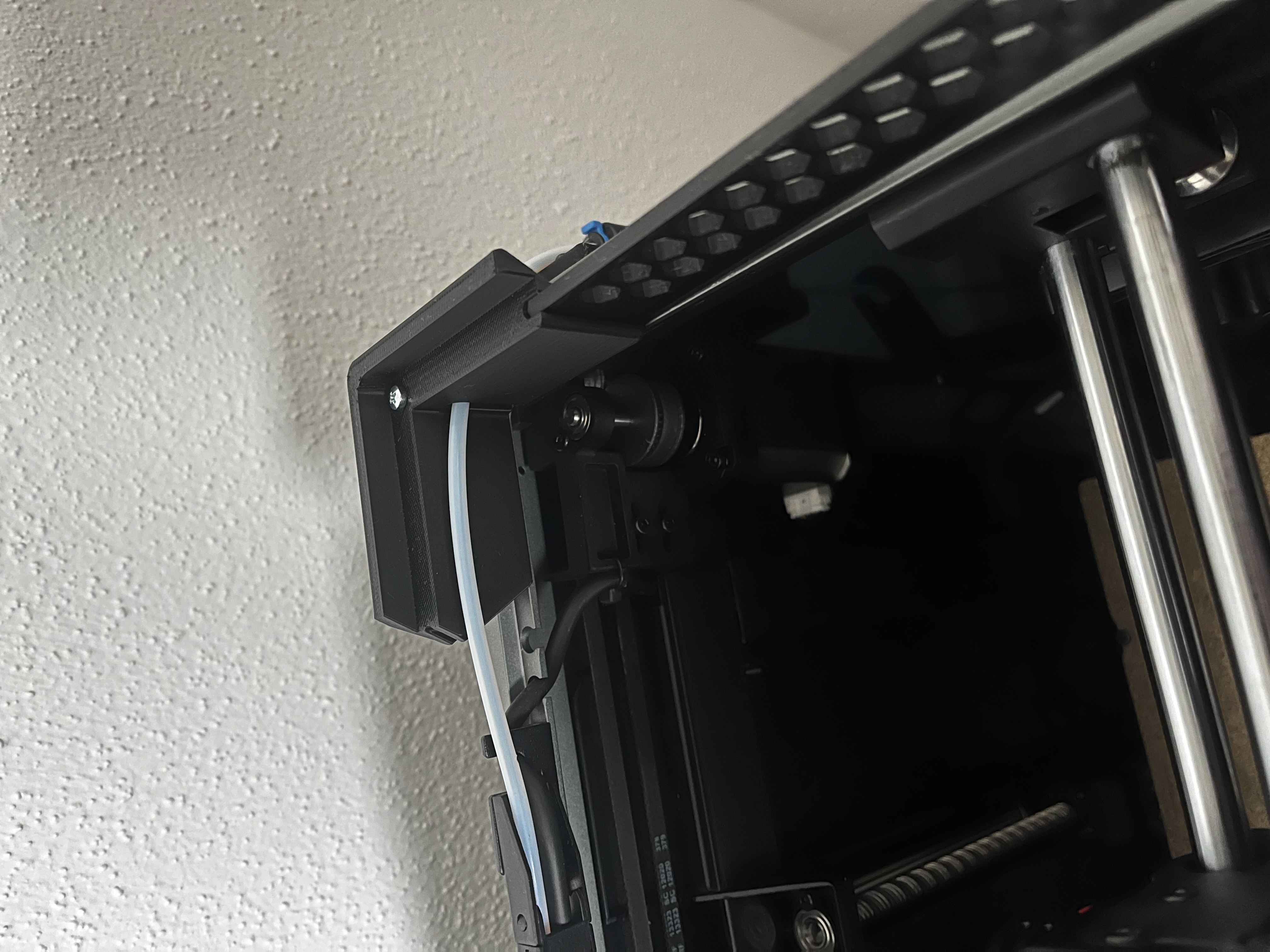 K1 Lid Riser corner with bowden tube tunnel - JC-Creality K1 Lid Riser MOD