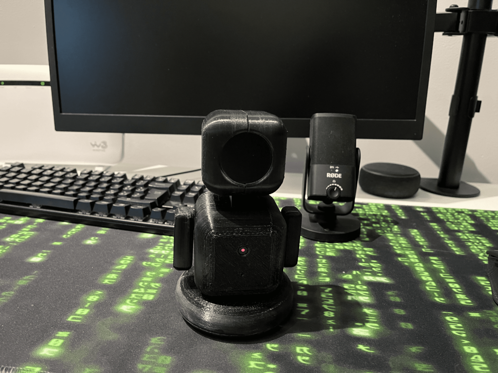 Miniatura 14 do modelo 3D Momy-Desk-Robot