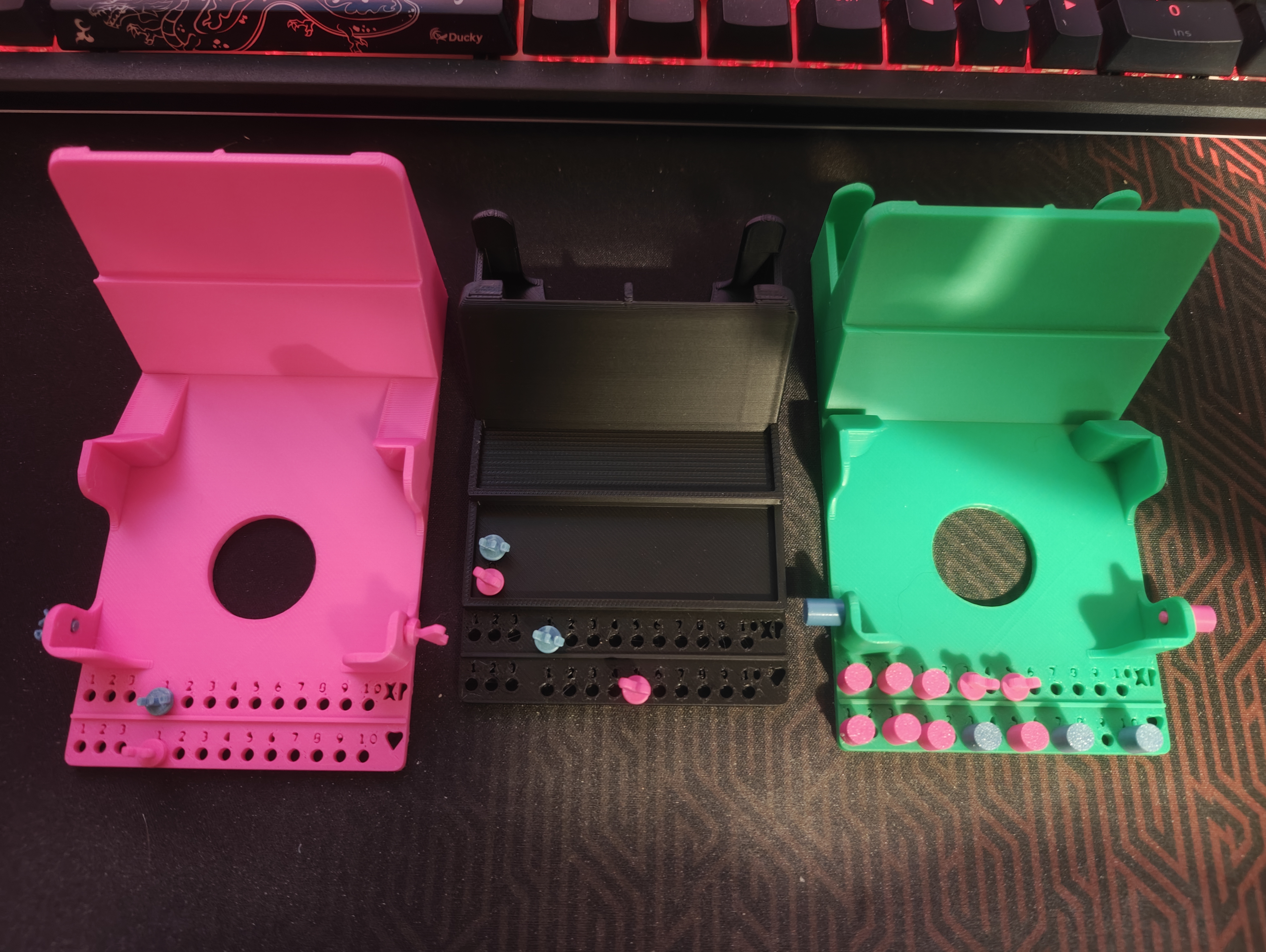 Attack modifier deck holder