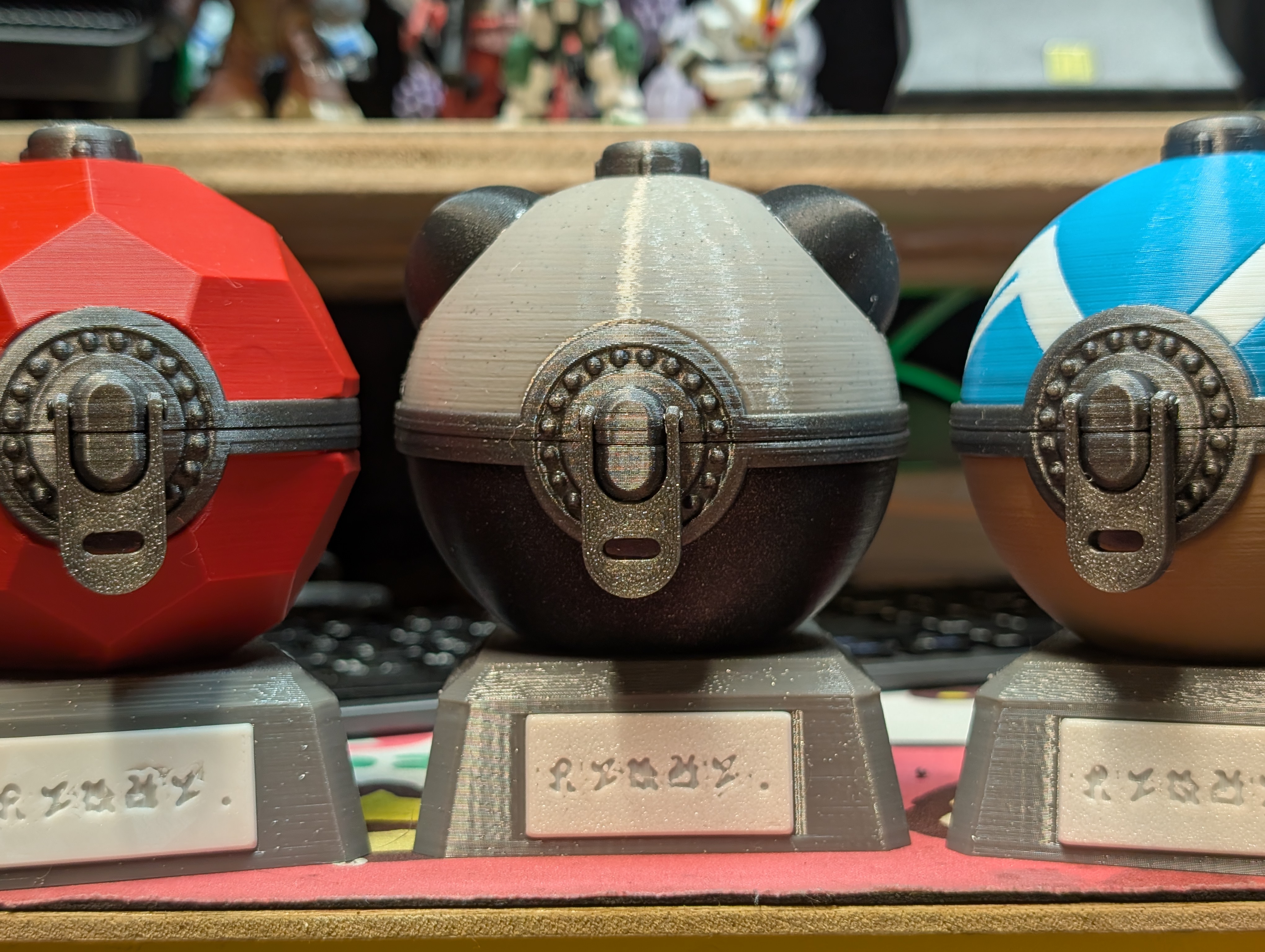 hisui pokeball switch game box