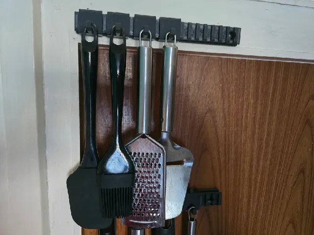 RIS Rails - Modular Hang System - Kitchen Edition