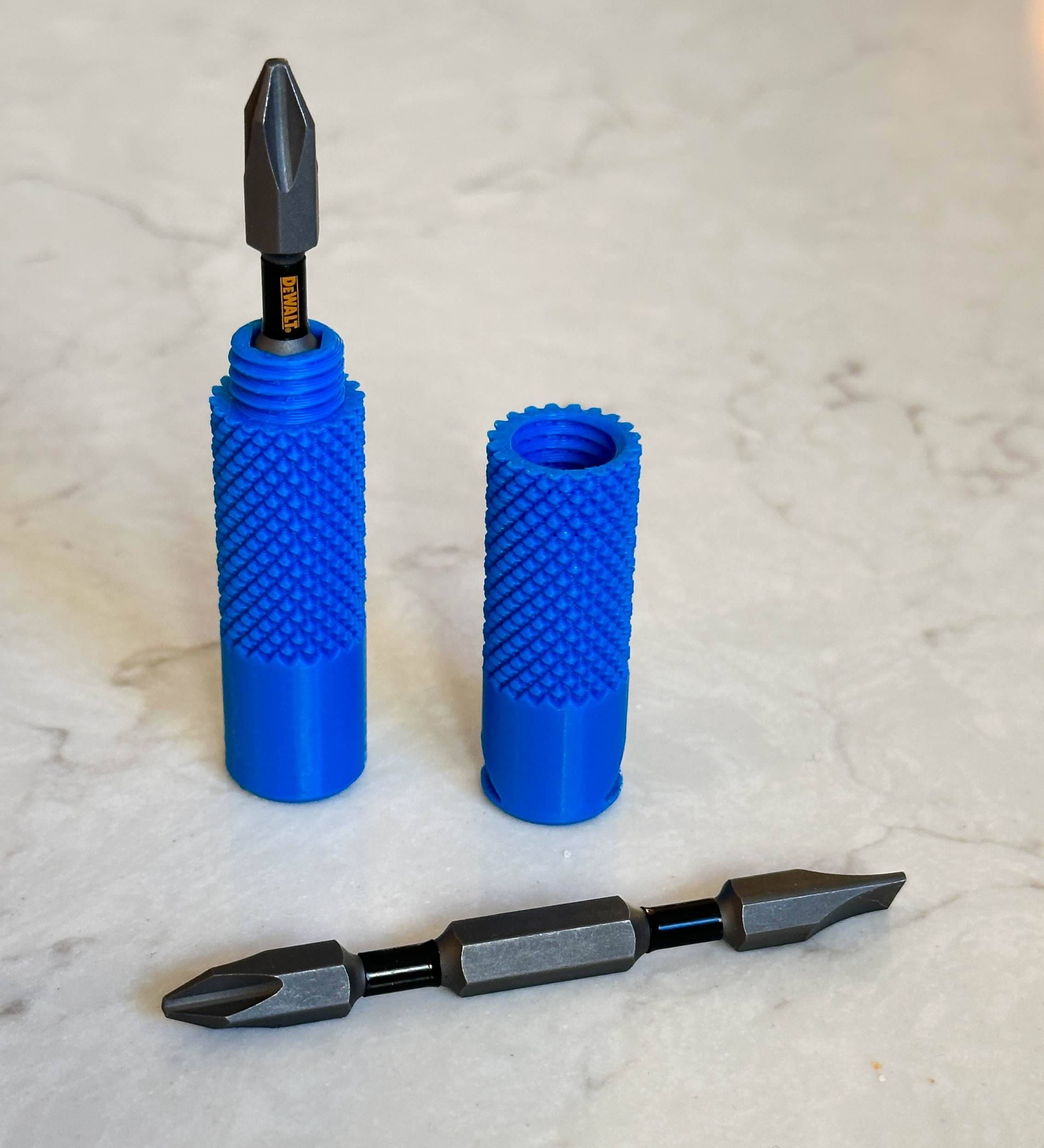 Miniatura 3 do modelo 3D Mini Screwdriver for Double-Sided Bit