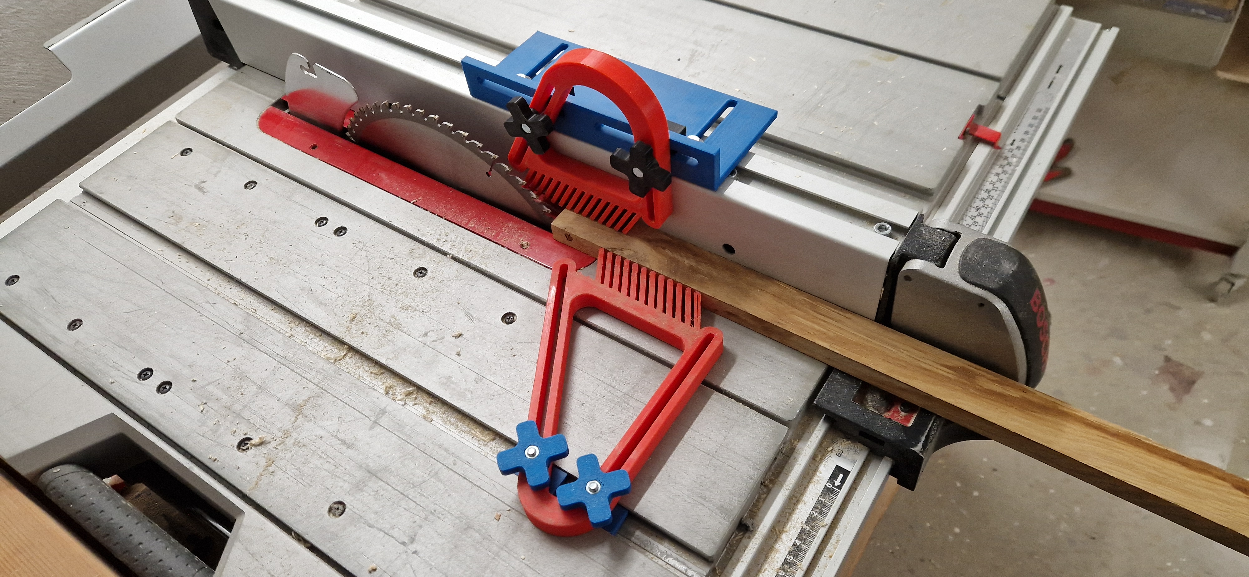 Featherboard Bosch GTS XC10