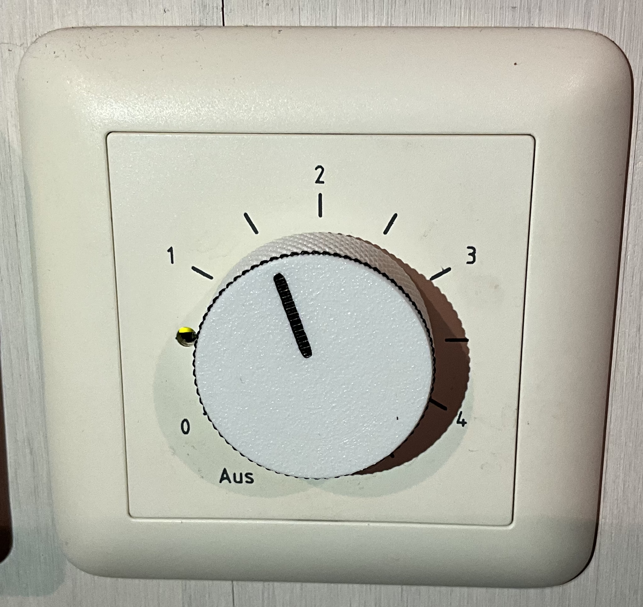 Replacement knob for rotary potentiometer