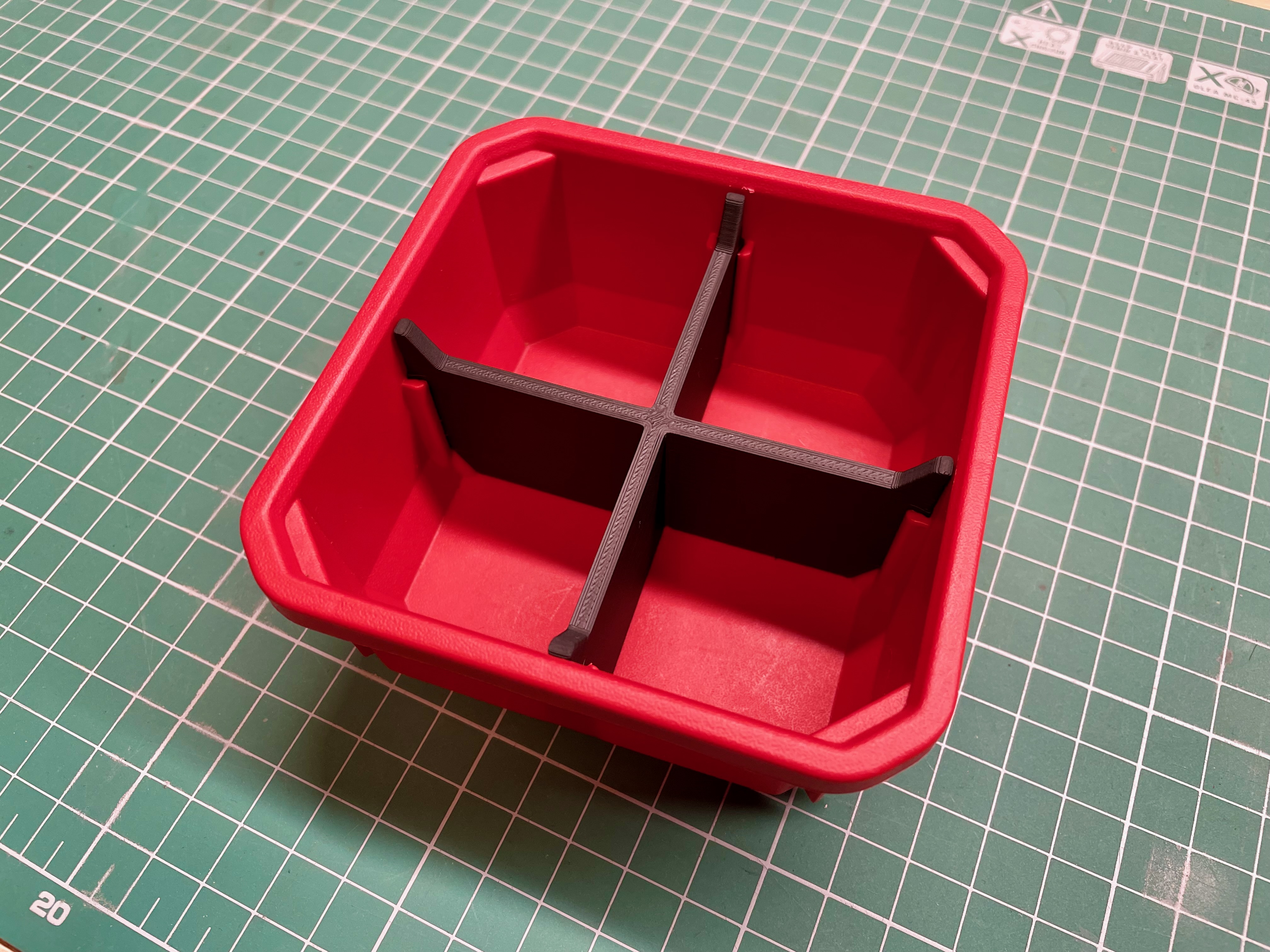 Improved Milwaukee Slim Packout Bin Cross Divider