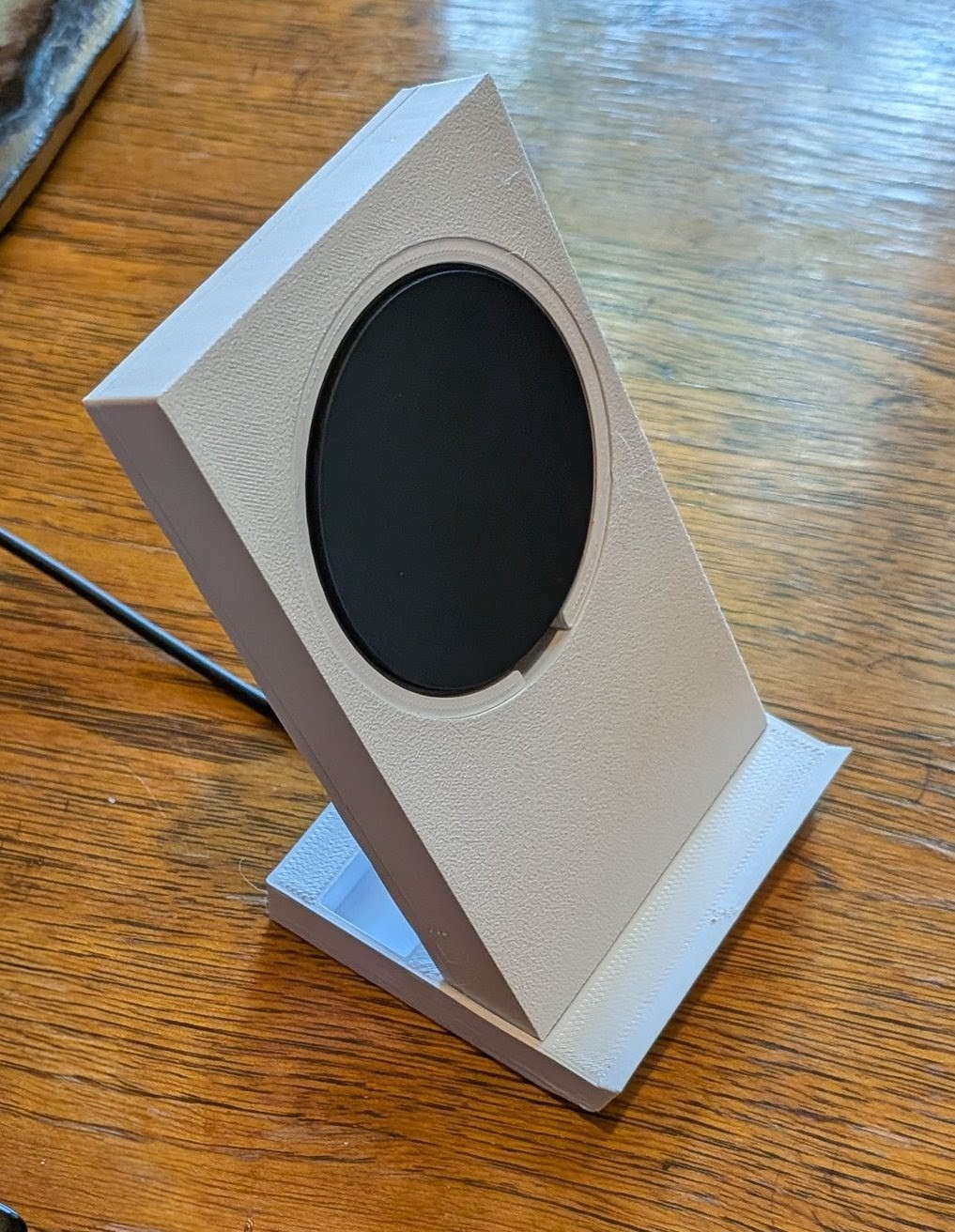 Pixel 10 Phone Stand that holds Belkin Magnetic Wireless Charging Pad Qi2 15W w/Kickstand