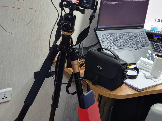 POWER BANK MOUNT FOR TRIPOD
