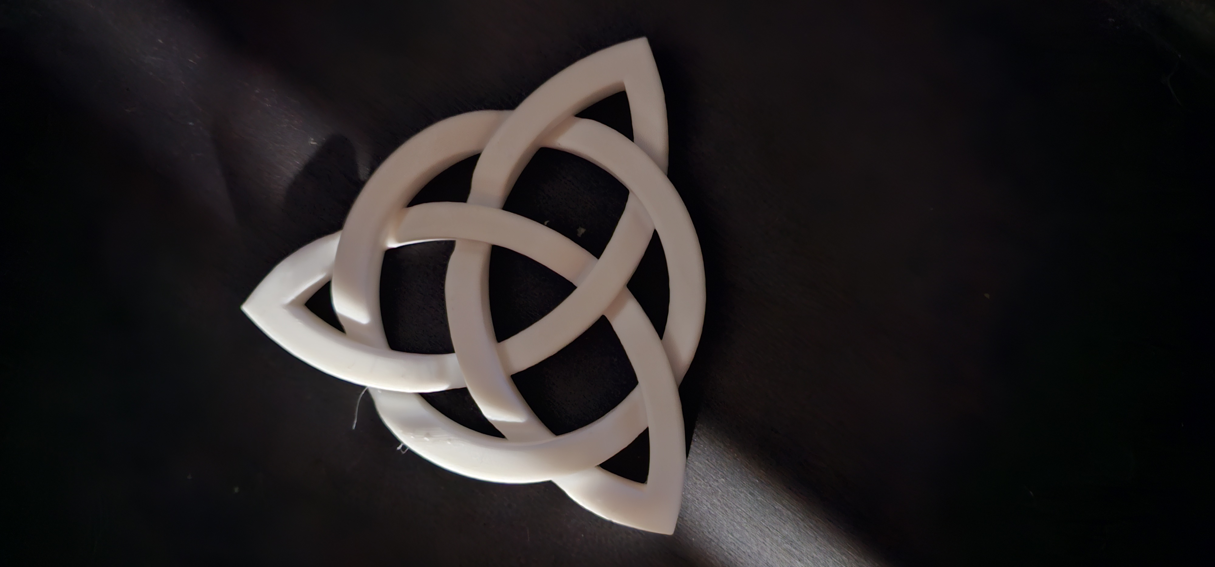 Triquetra Knot