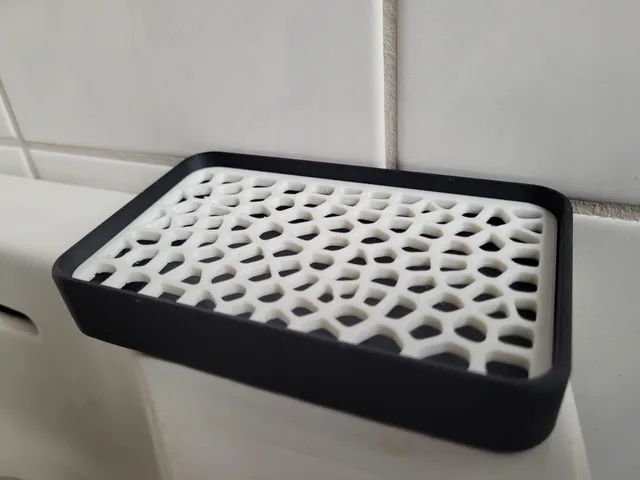 Soap dish (voronoi insert)