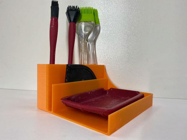 Glue accessory stand for woodwork