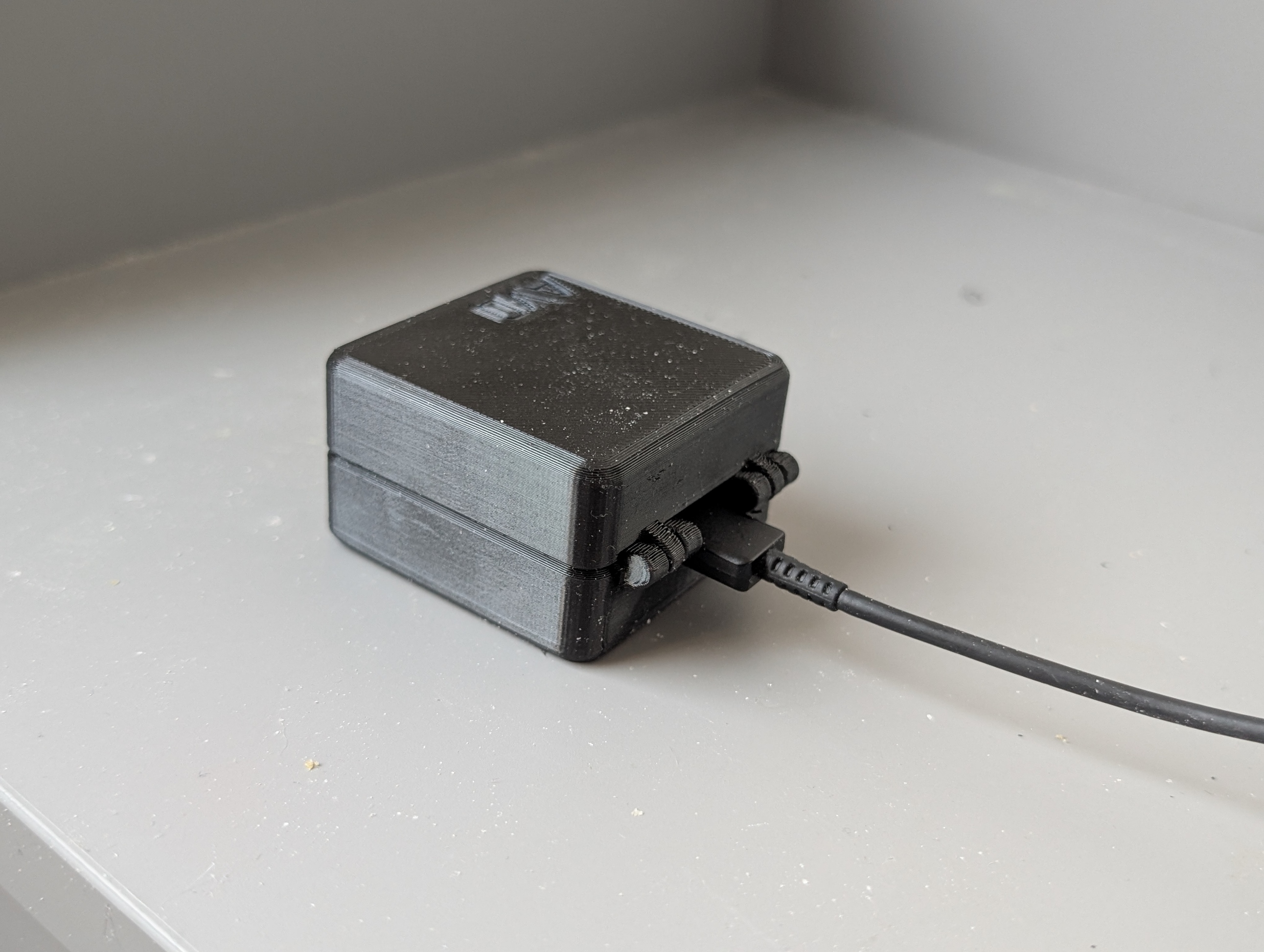 Ultrahuman Ring AIR charging case (That Works)