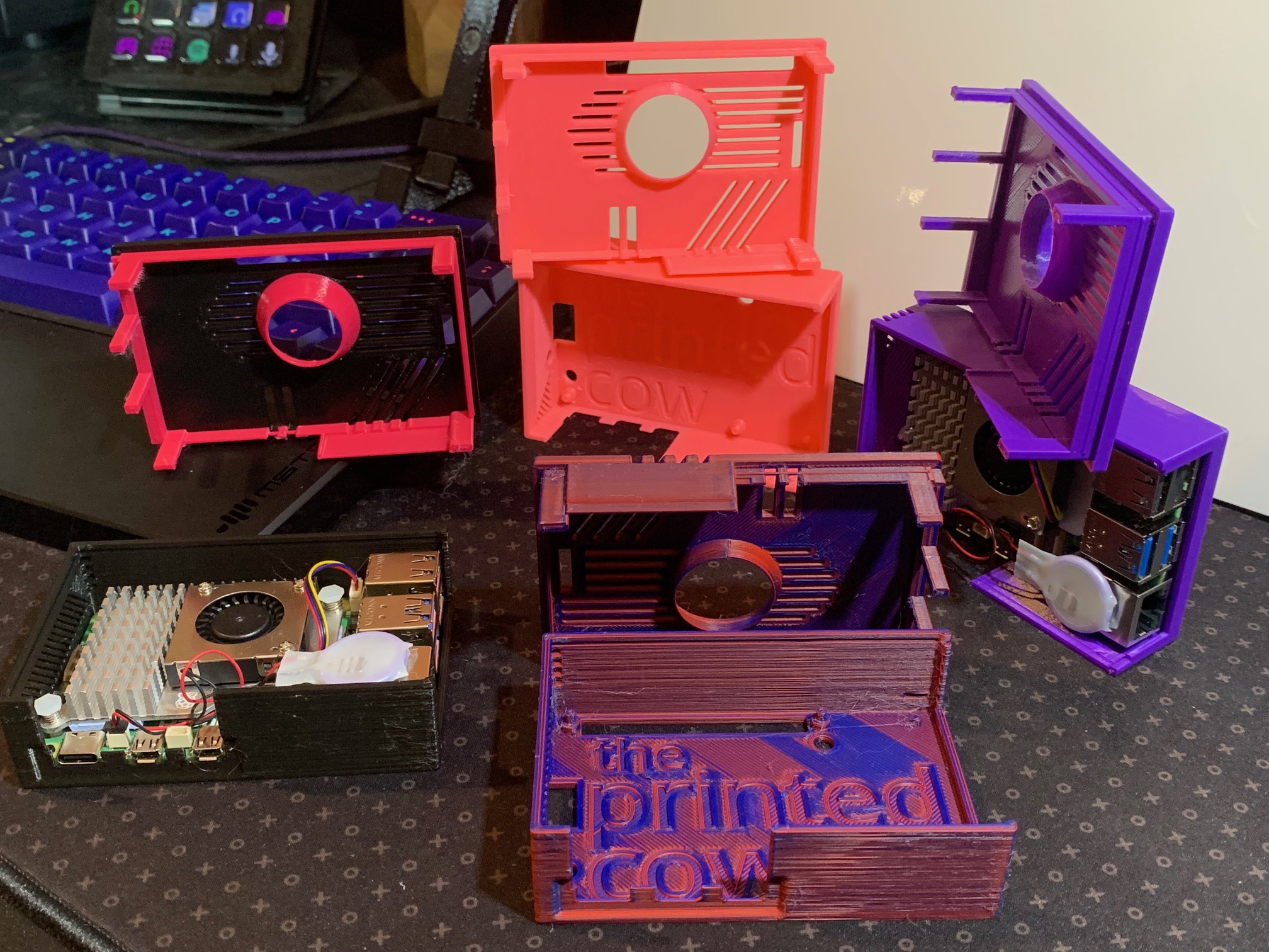 Retro Raspberry Pi 5 Case (snap fit) by the printed cow | Download free ...