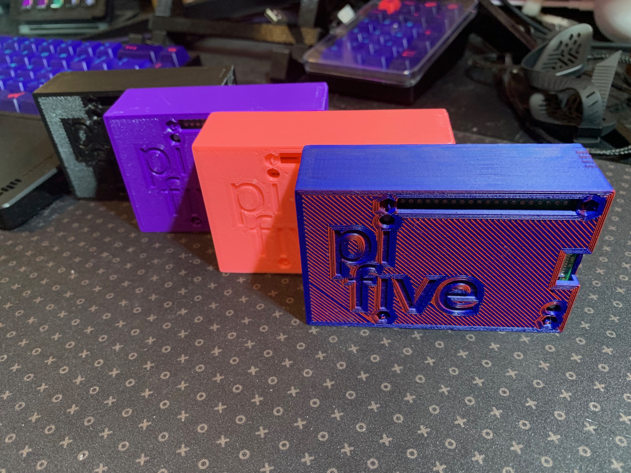 Retro Raspberry Pi 5 Case (snap fit) by the printed cow Download free