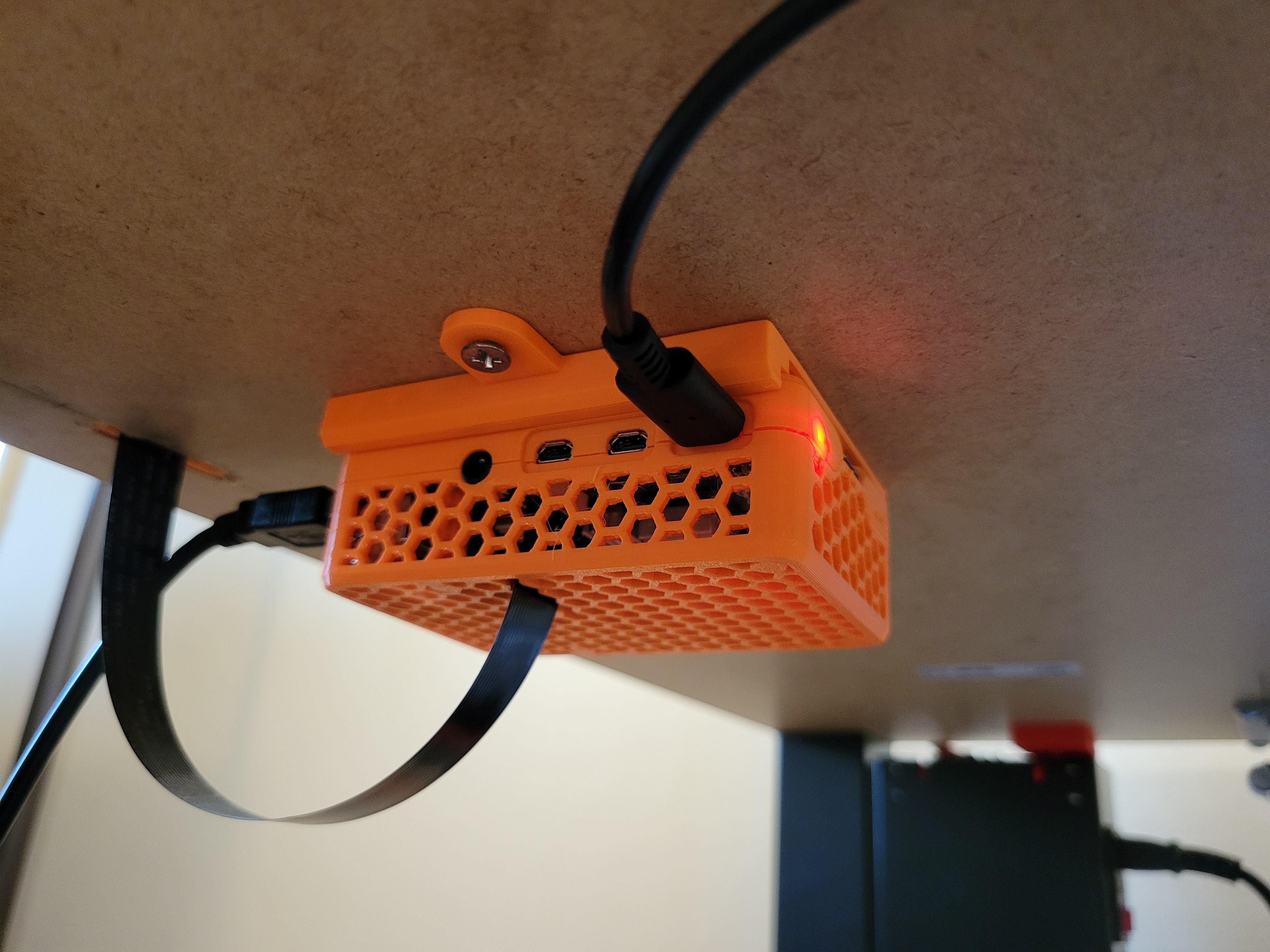 Raspberry Pi 4 Slide Mount Case