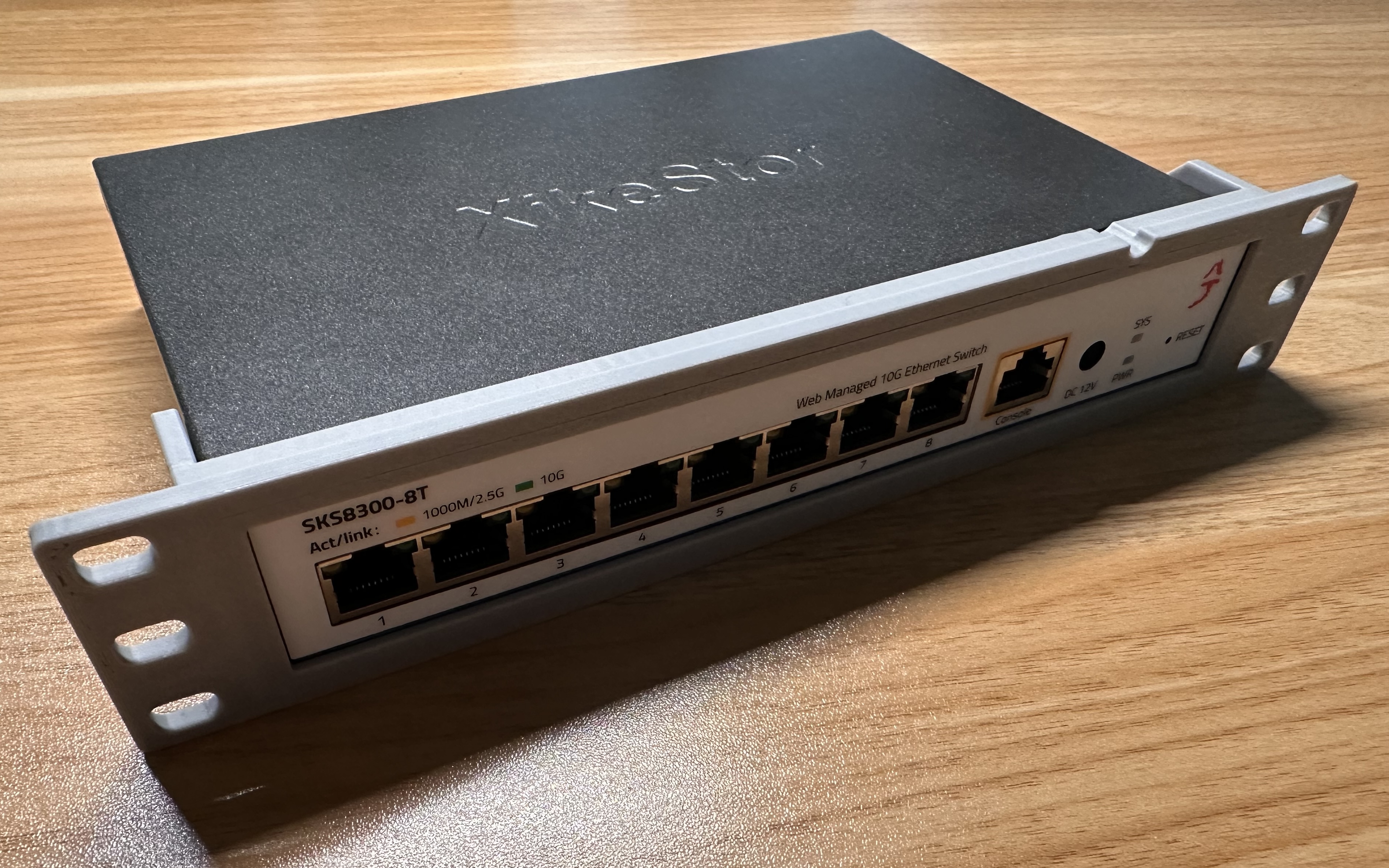XikeStor SKS8300-8T 10 inch Rack Mount