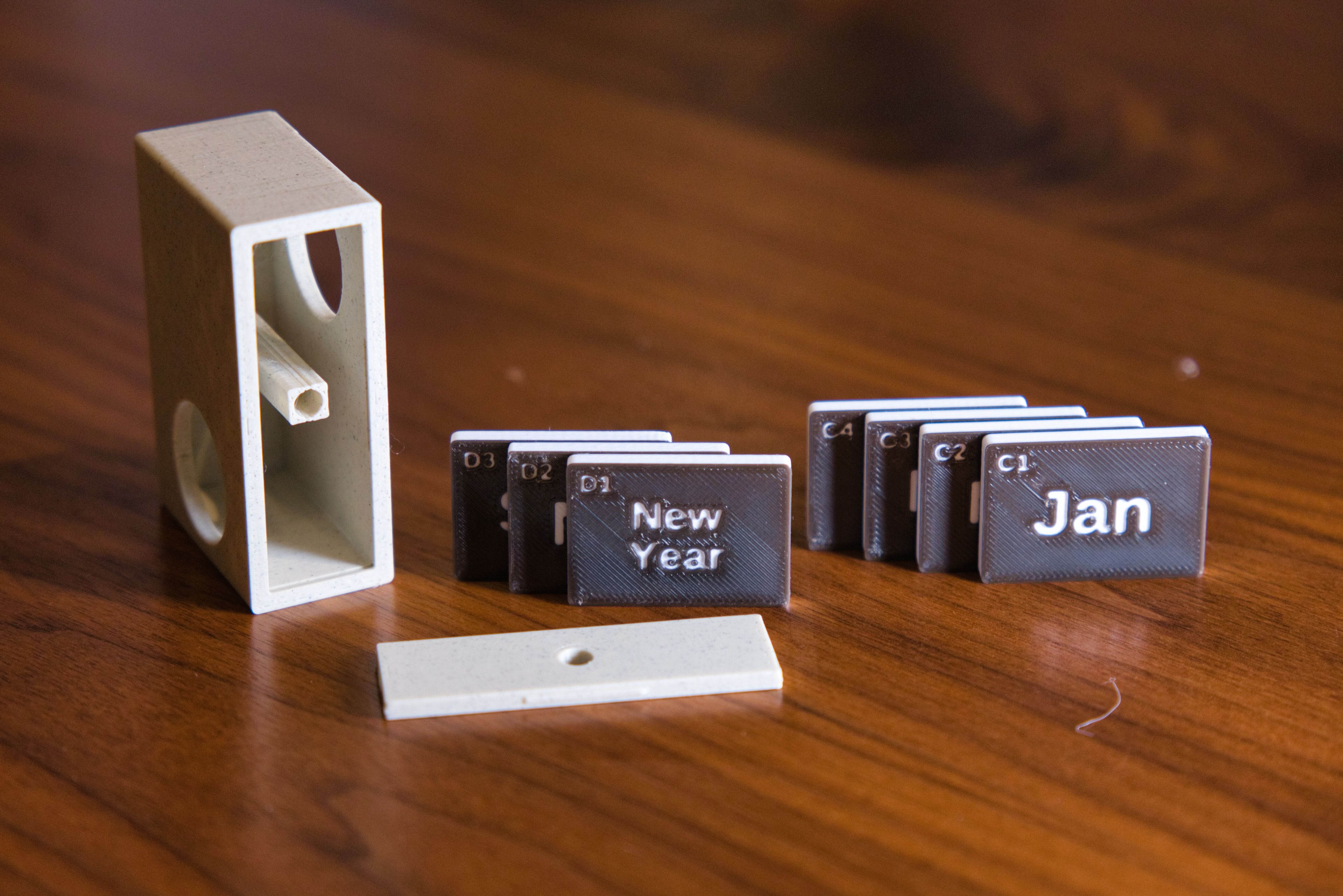 Miniatura 3 do modelo 3D Infinity Calendar