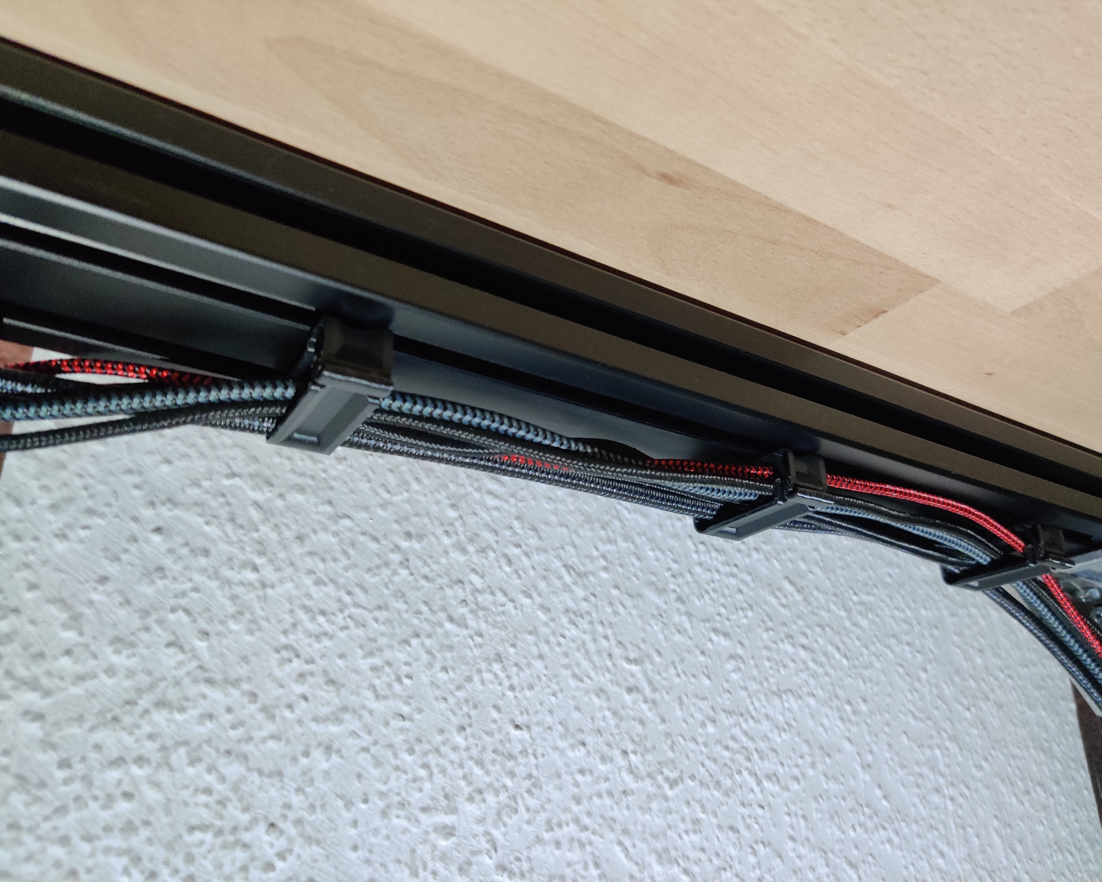KLIPPT - 3030 / 3060 Aluminium Profile Base