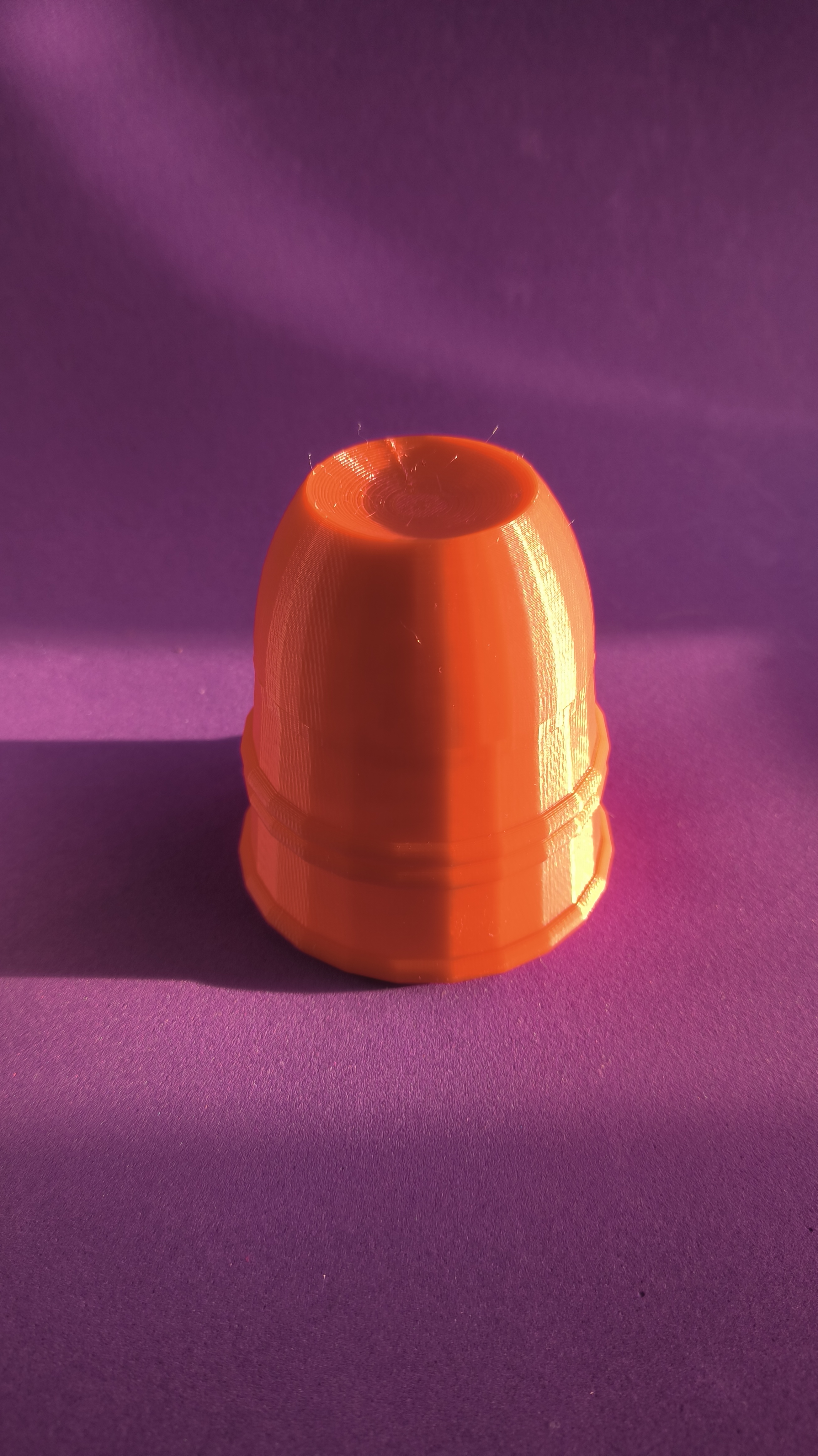 Cubilete - Cup (Cups & balls)